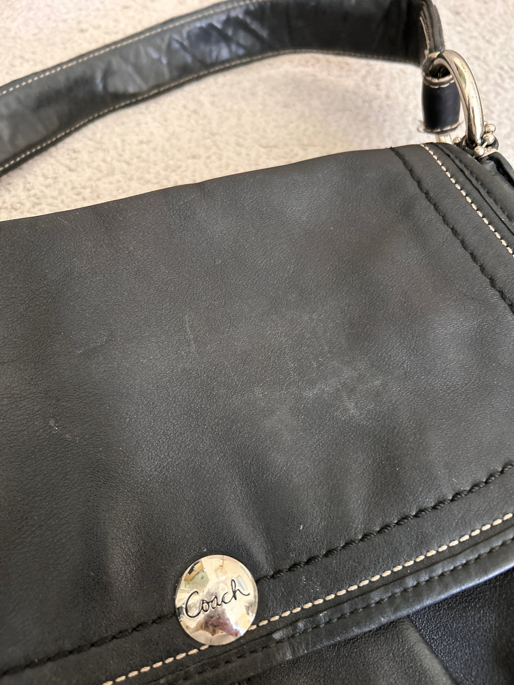 Vintage Coach black leather flap shoulder bag