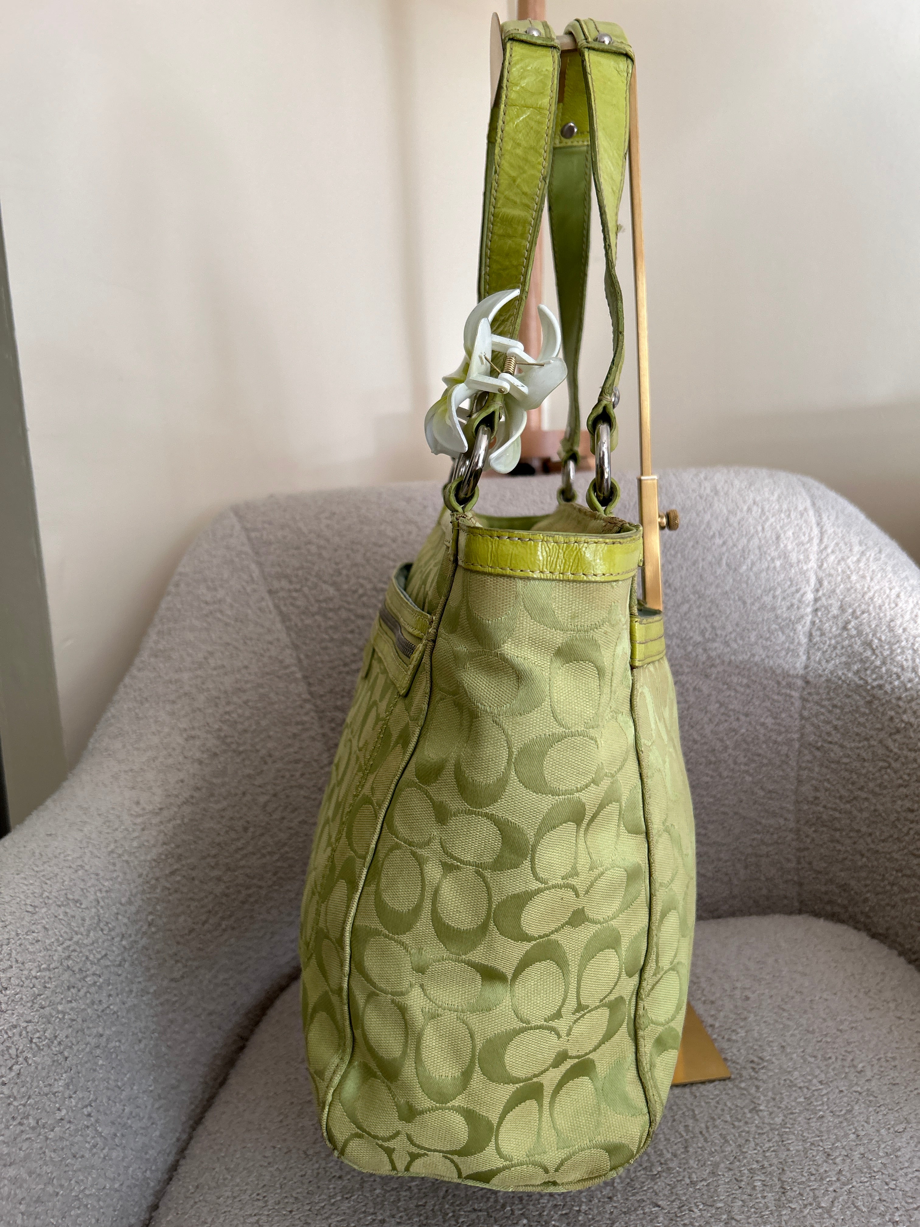 Vintage Coach green tote shoulder bag