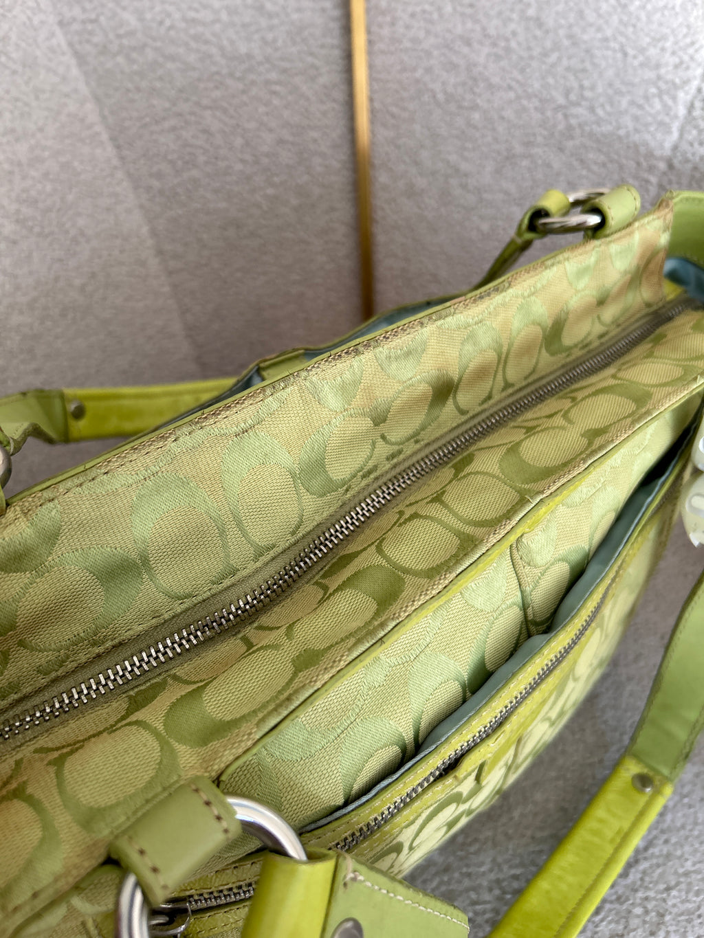 Vintage Coach green tote shoulder bag