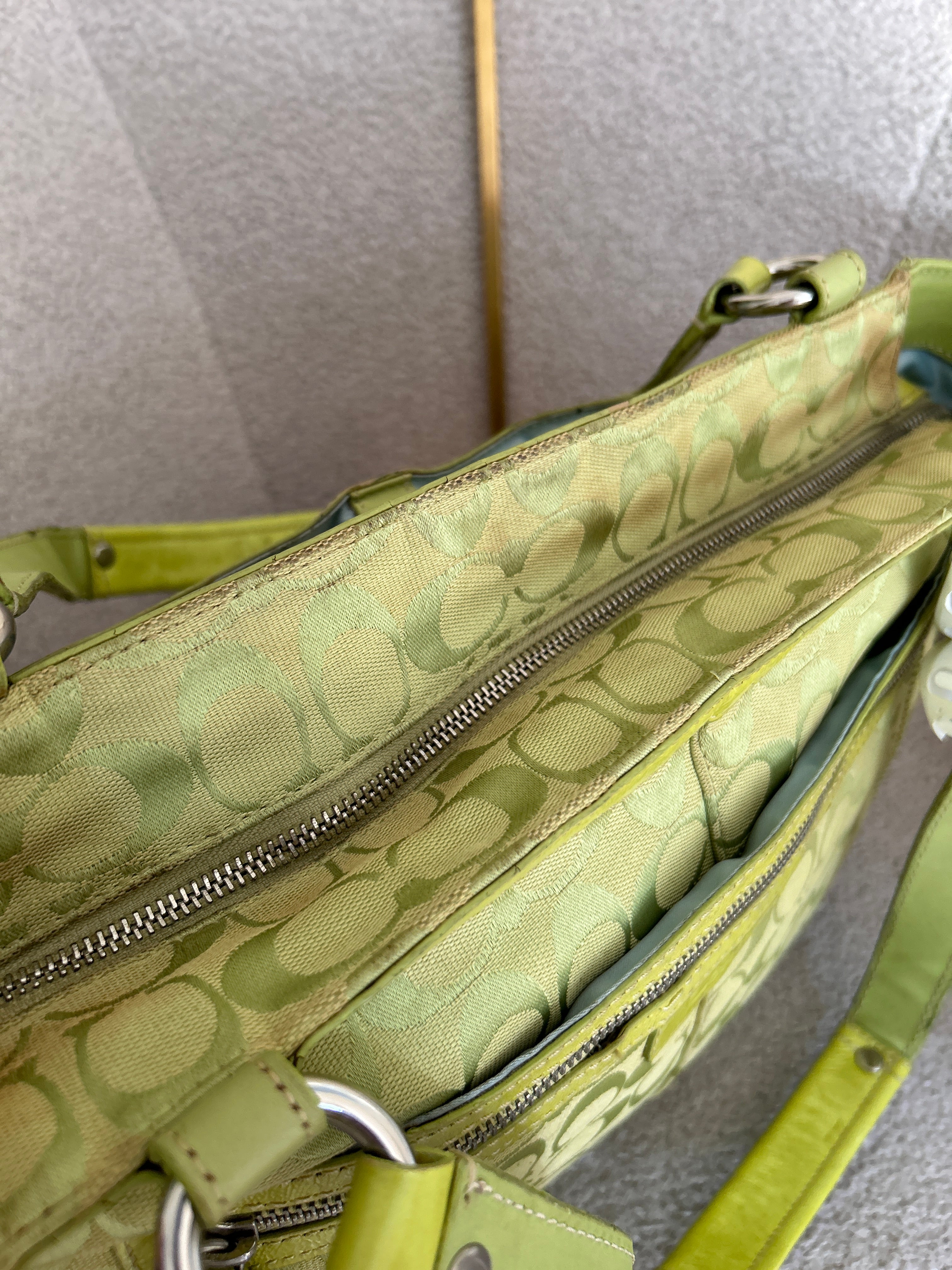 Vintage Coach green tote shoulder bag