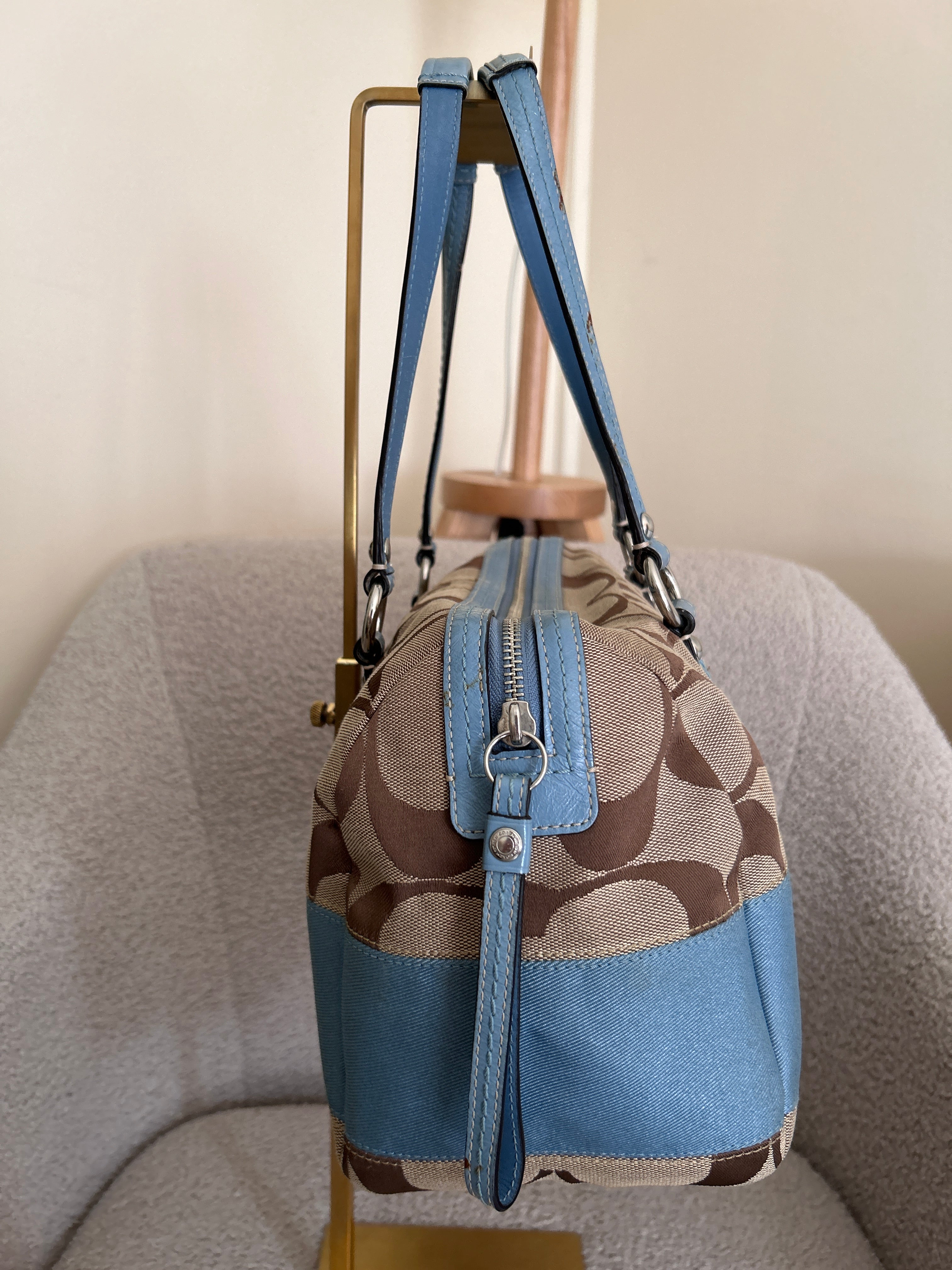Vintage Coach blue stripe shoulder bag