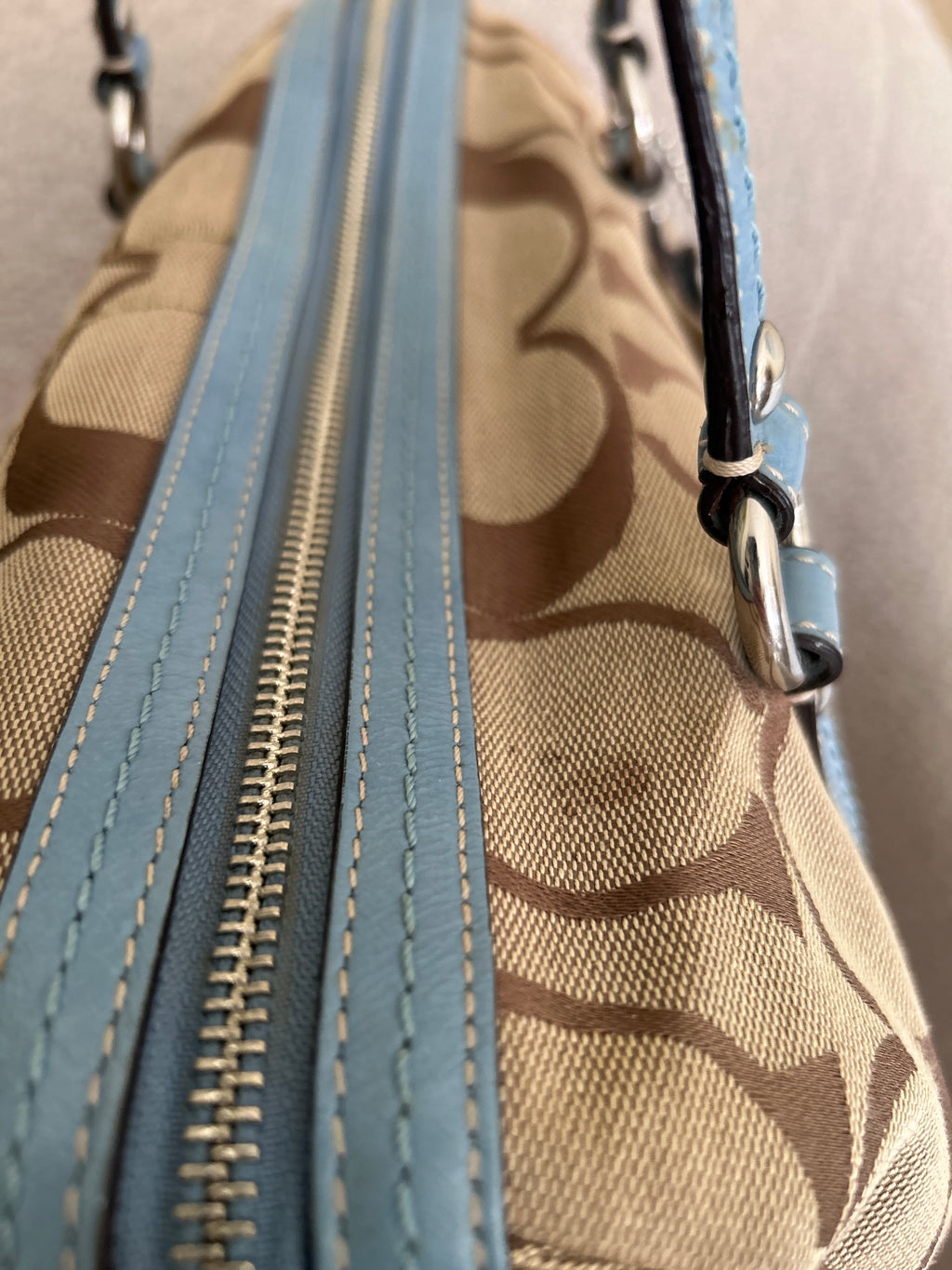 Vintage Coach blue stripe shoulder bag