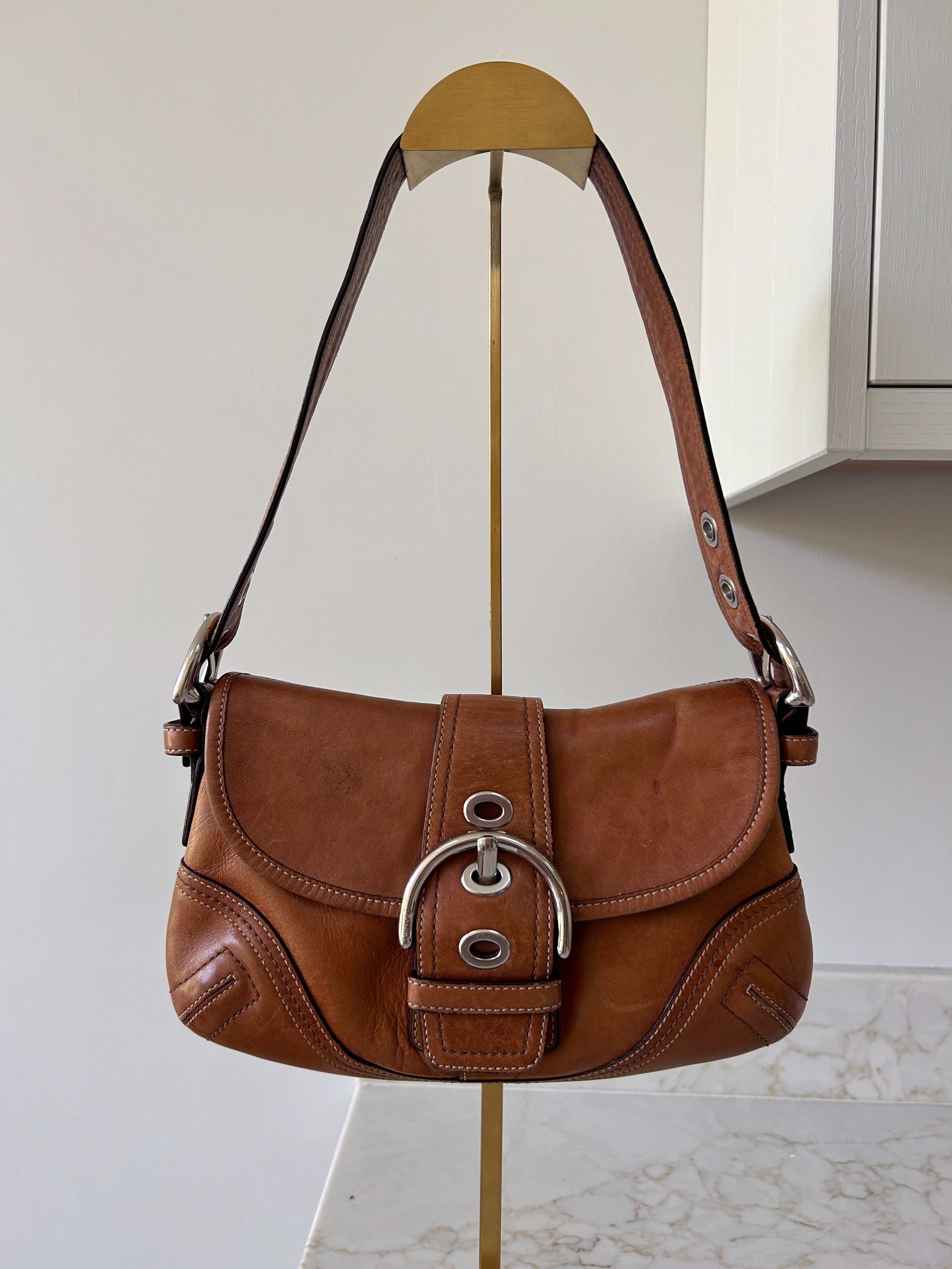 Vintage Coach Soho tan leather shoulder bag