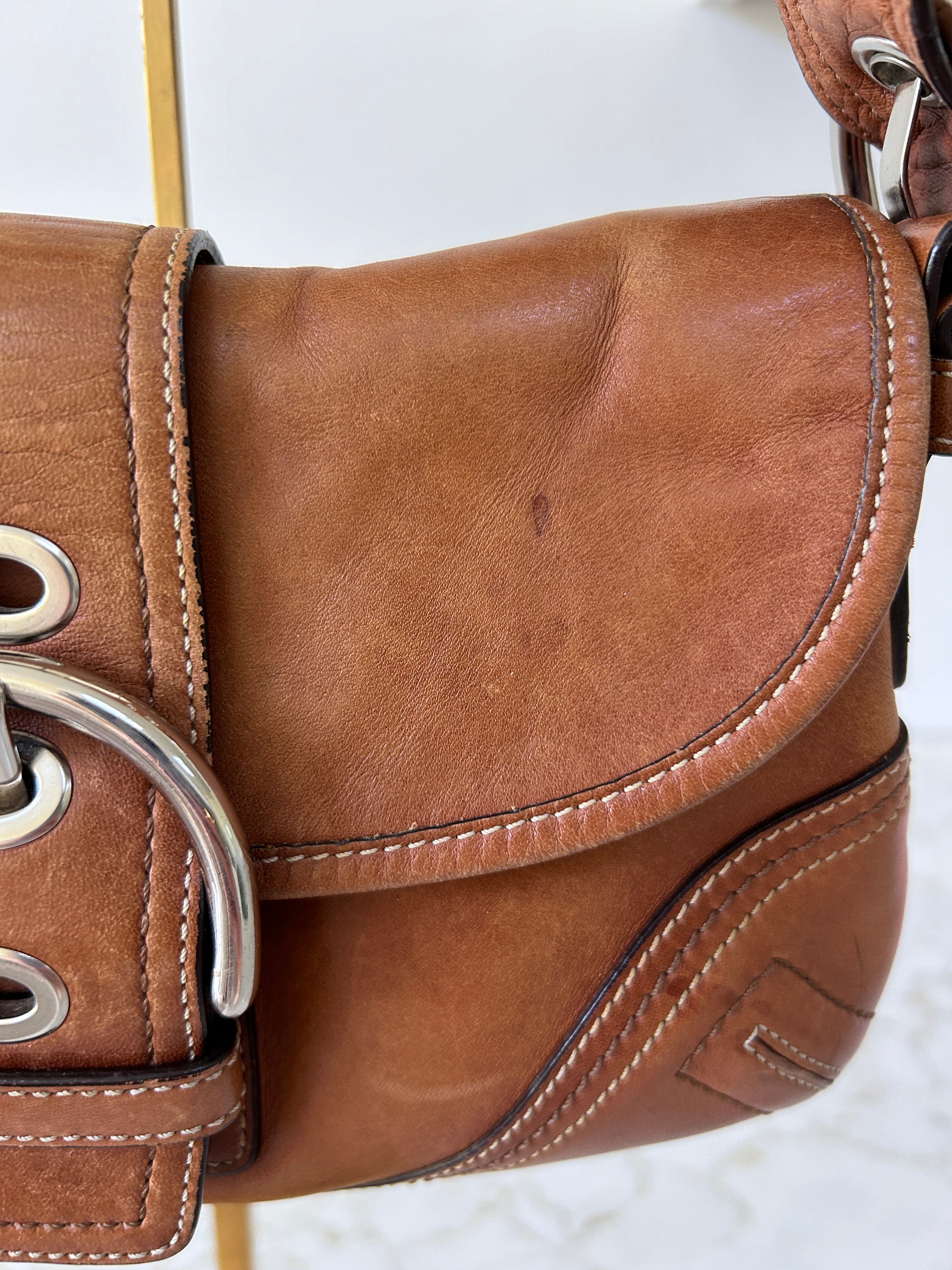 Vintage Coach Soho tan leather shoulder bag