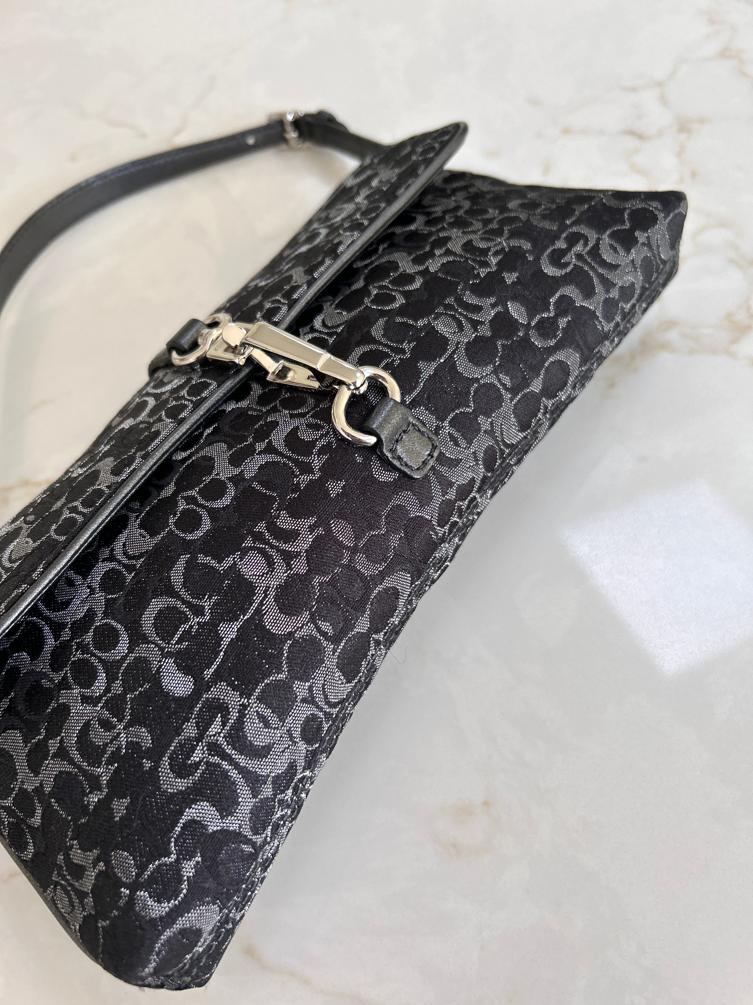 Vintage Coach optic limited edition shoulder bag