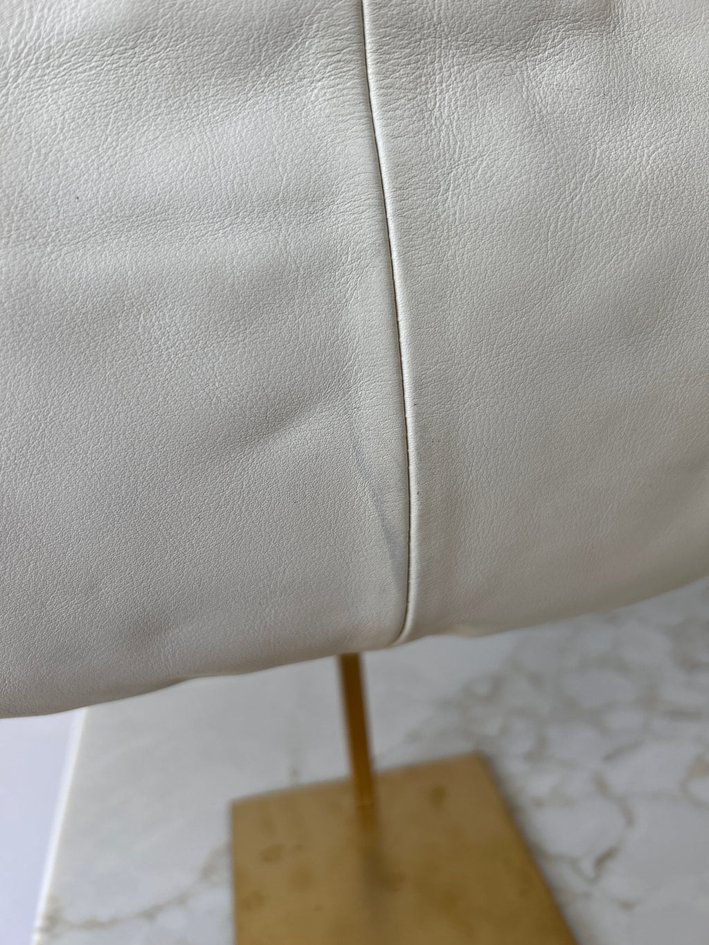 Vintage Coach Soho white leather shoulder bag
