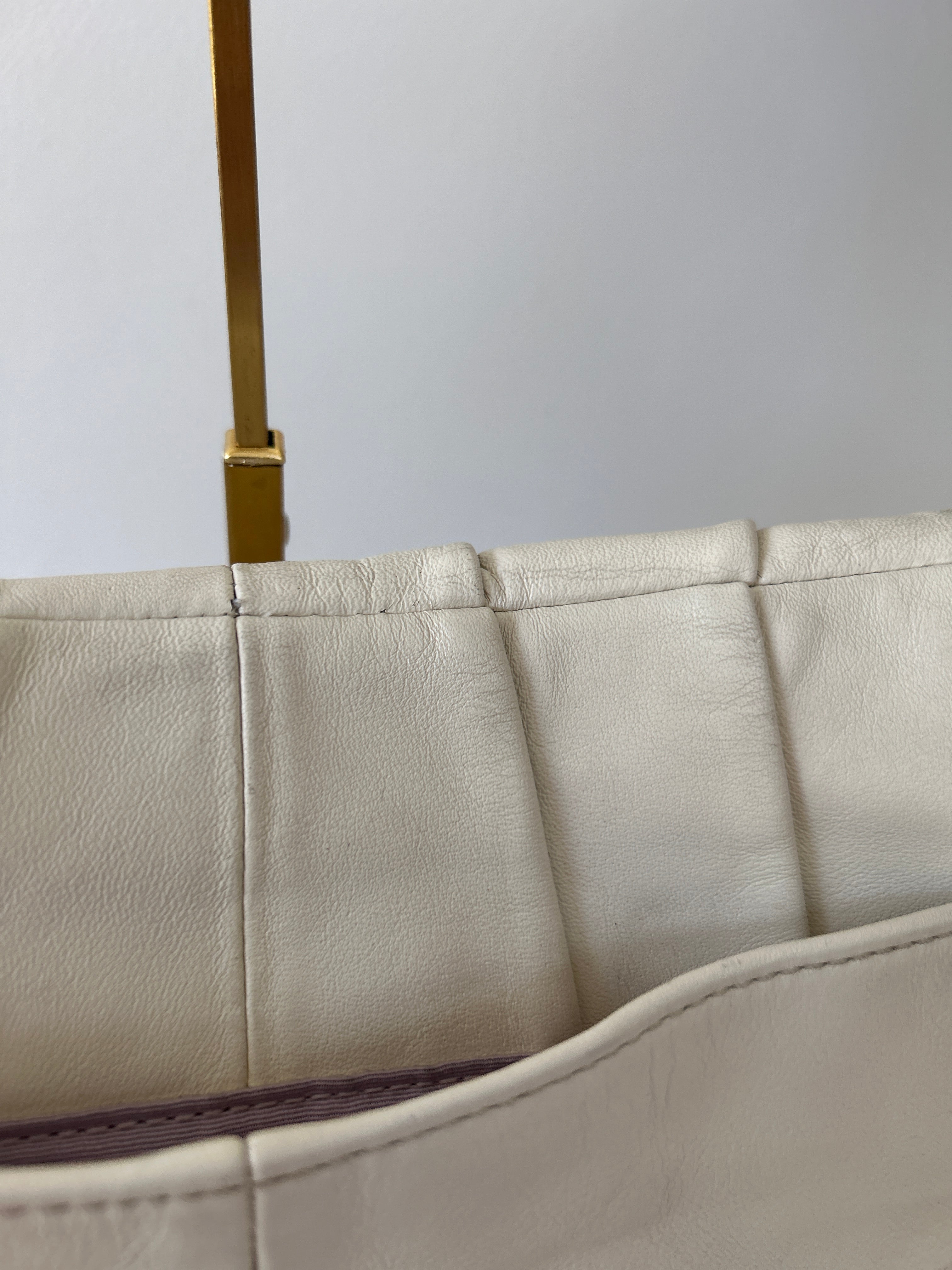 Vintage Coach Soho white leather shoulder bag
