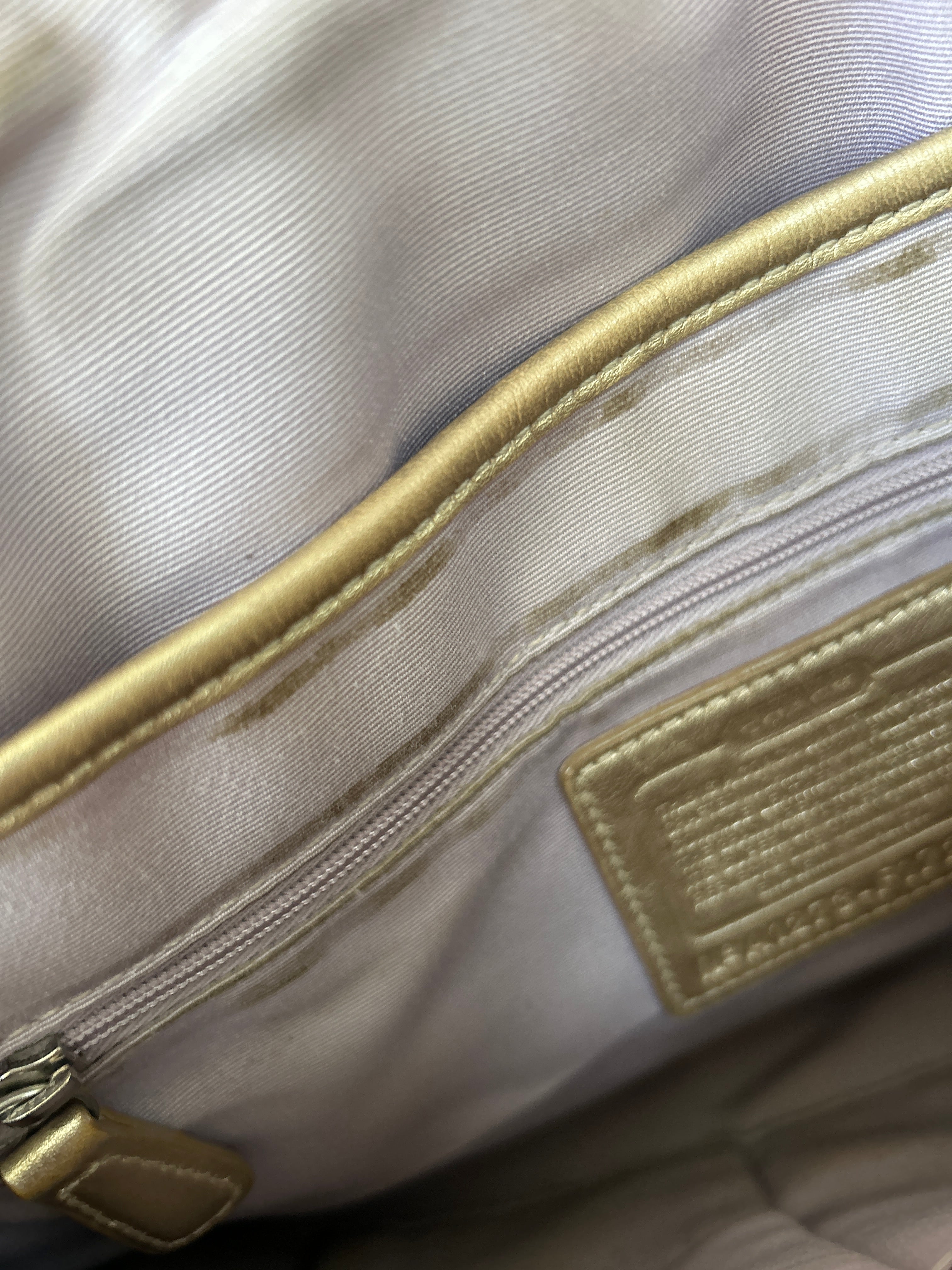 Vintage Coach Soho white leather shoulder bag