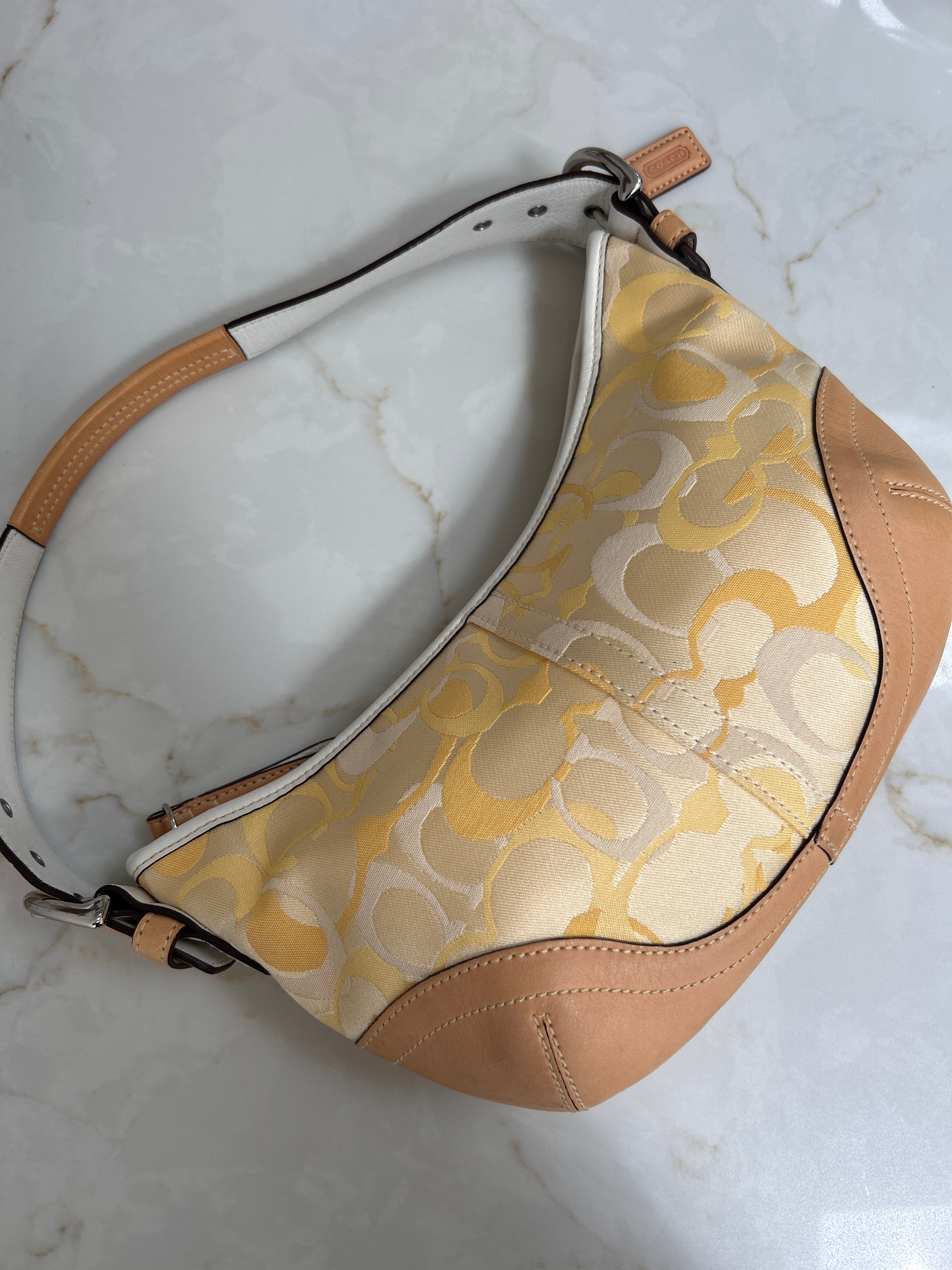 Vintage Coach optic monogram shoulder bag