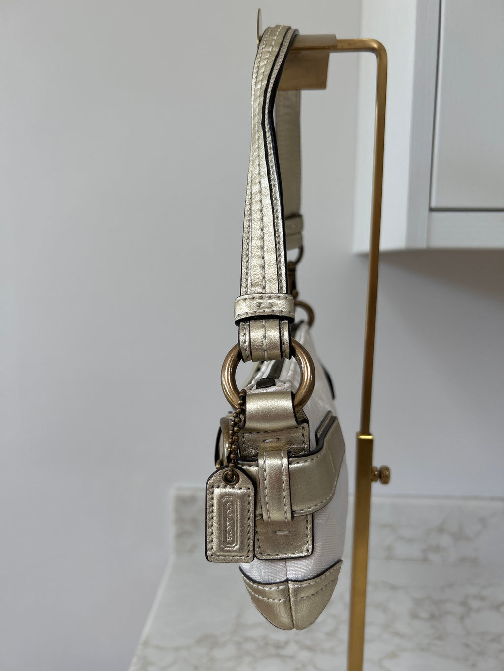 Vintage Coach mini Soho buckle shoulder bag