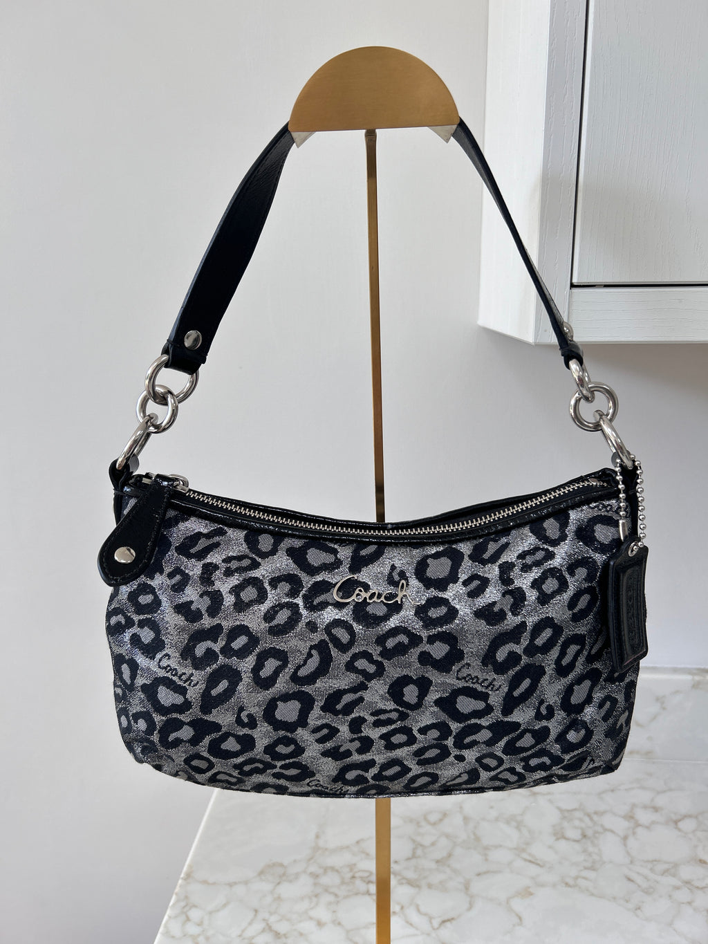 Vintage Coach leopard print shoulder bag
