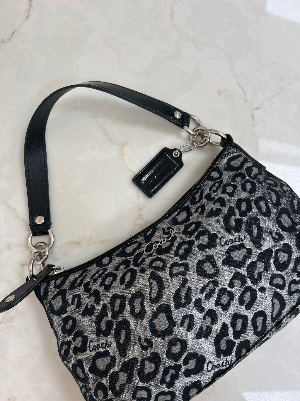 Vintage Coach leopard print shoulder bag