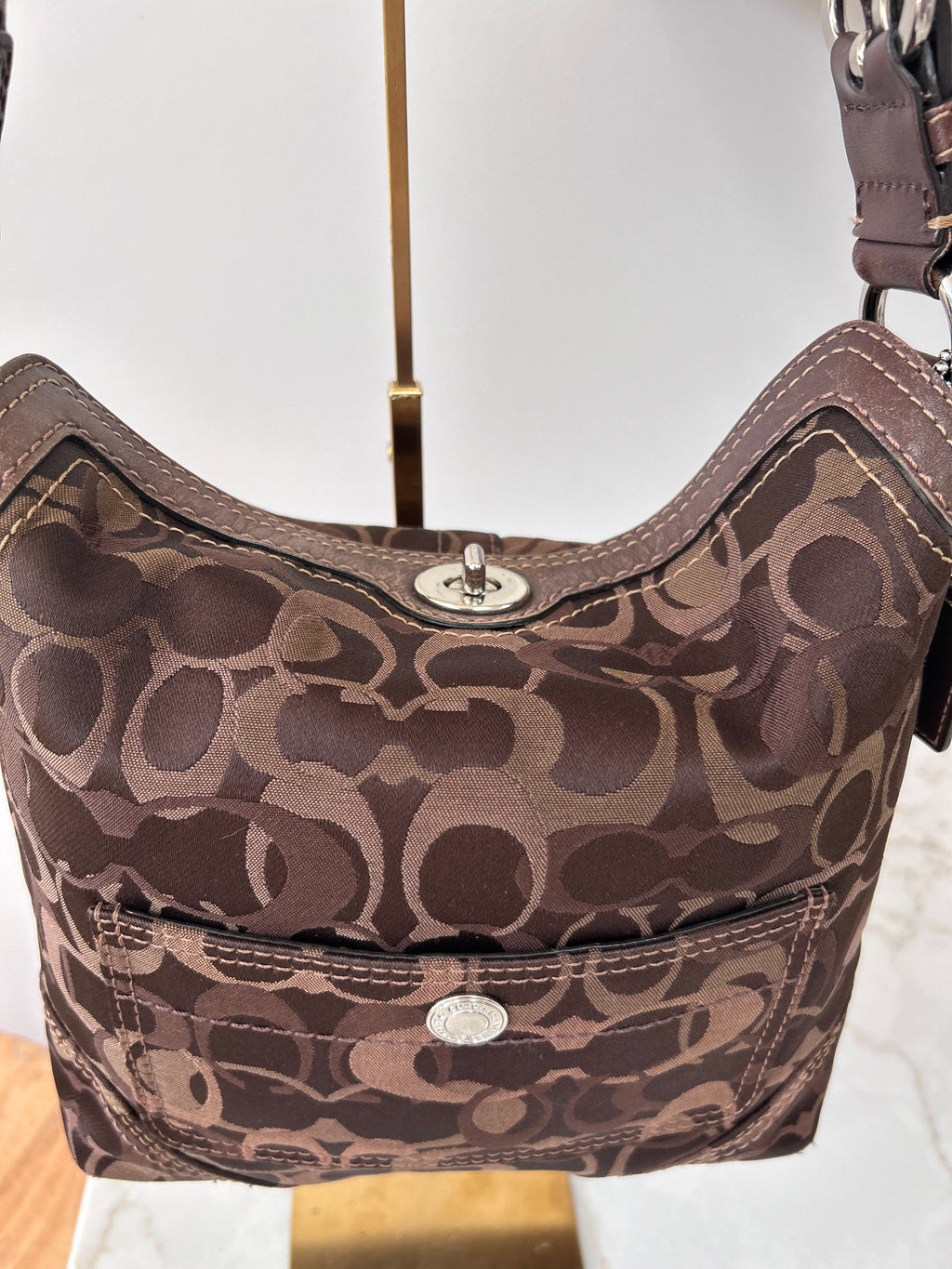 Vintage Coach dark brown turnlock shoulder bag