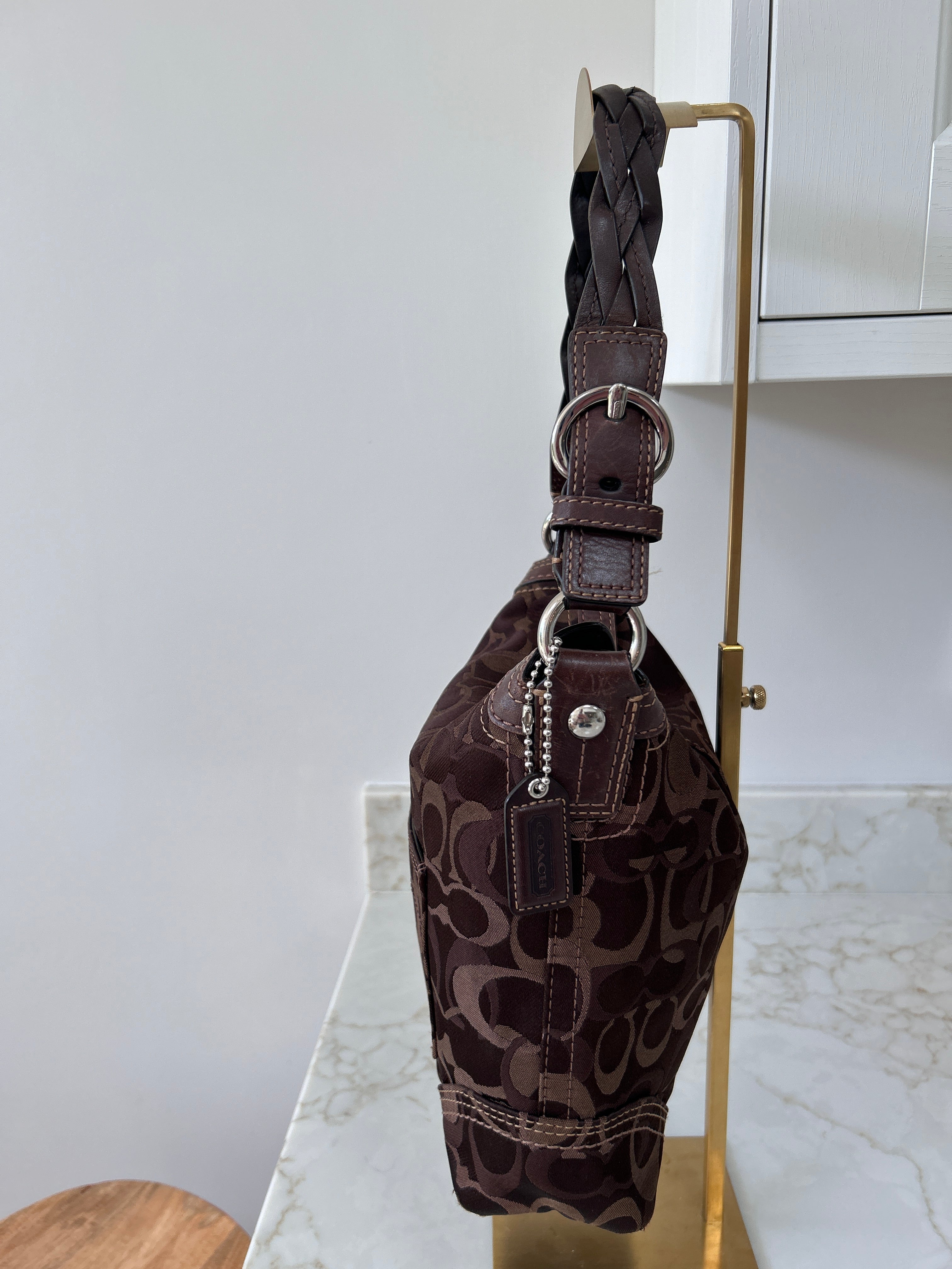 Vintage Coach dark brown turnlock shoulder bag