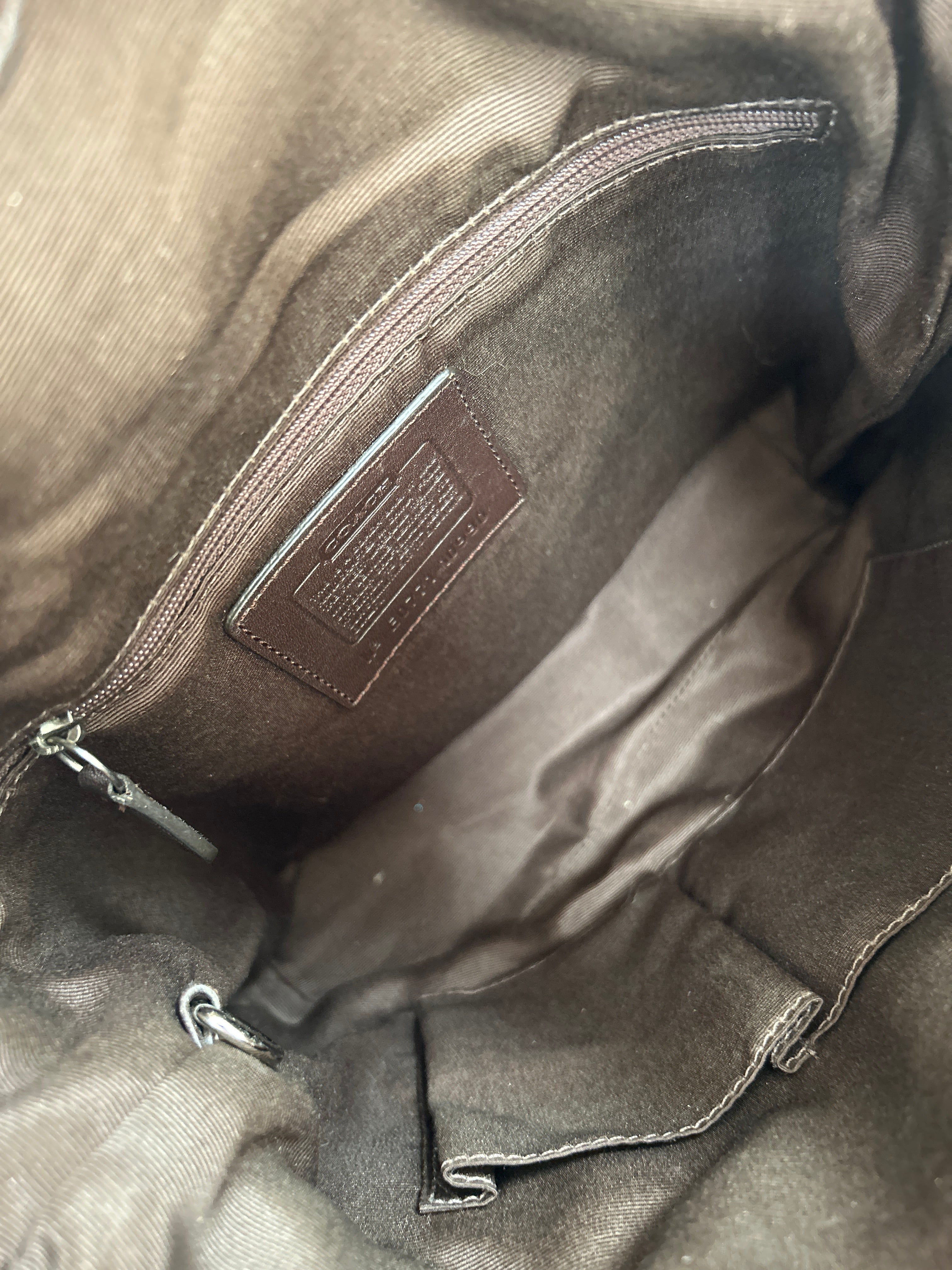 Vintage Coach dark brown turnlock shoulder bag