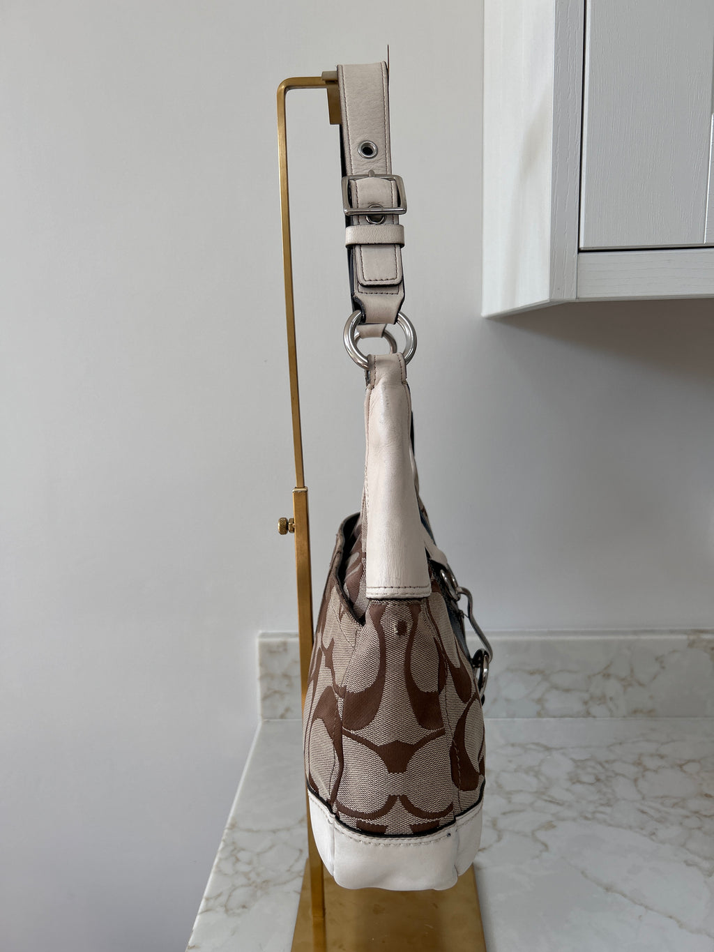 Vintage Coach clip shoulder bag