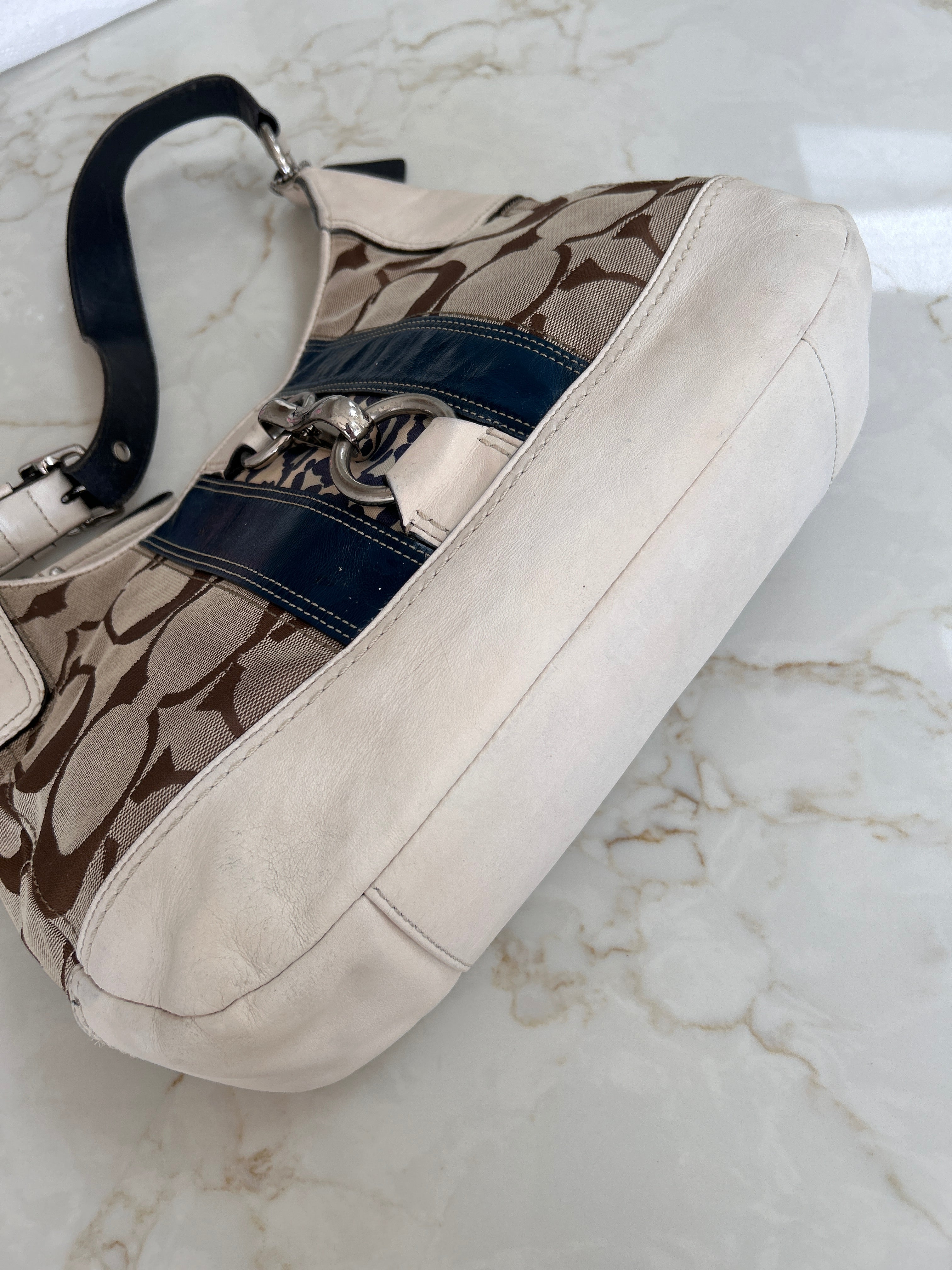 Vintage Coach clip shoulder bag