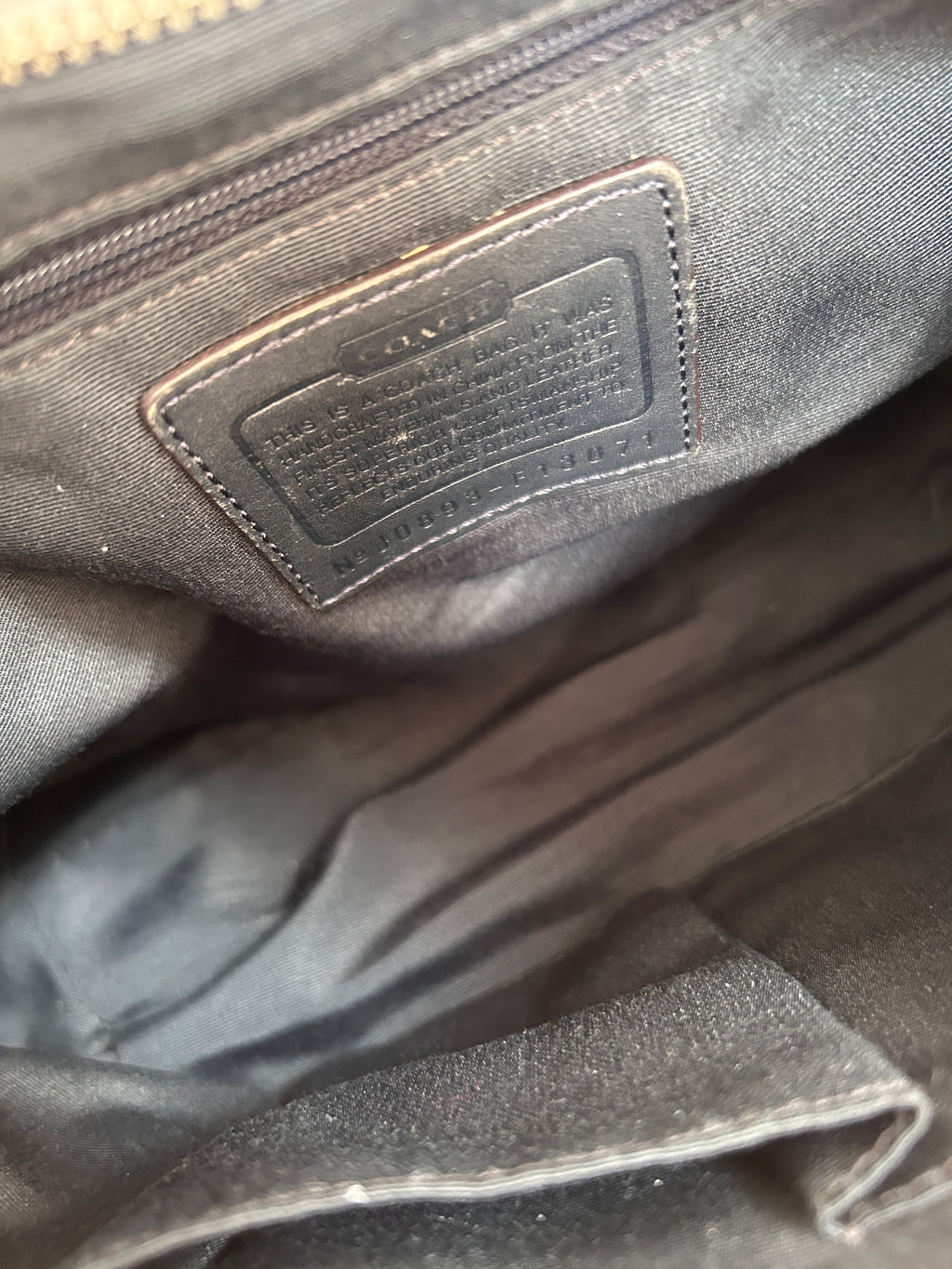 Vintage Coach clip shoulder bag