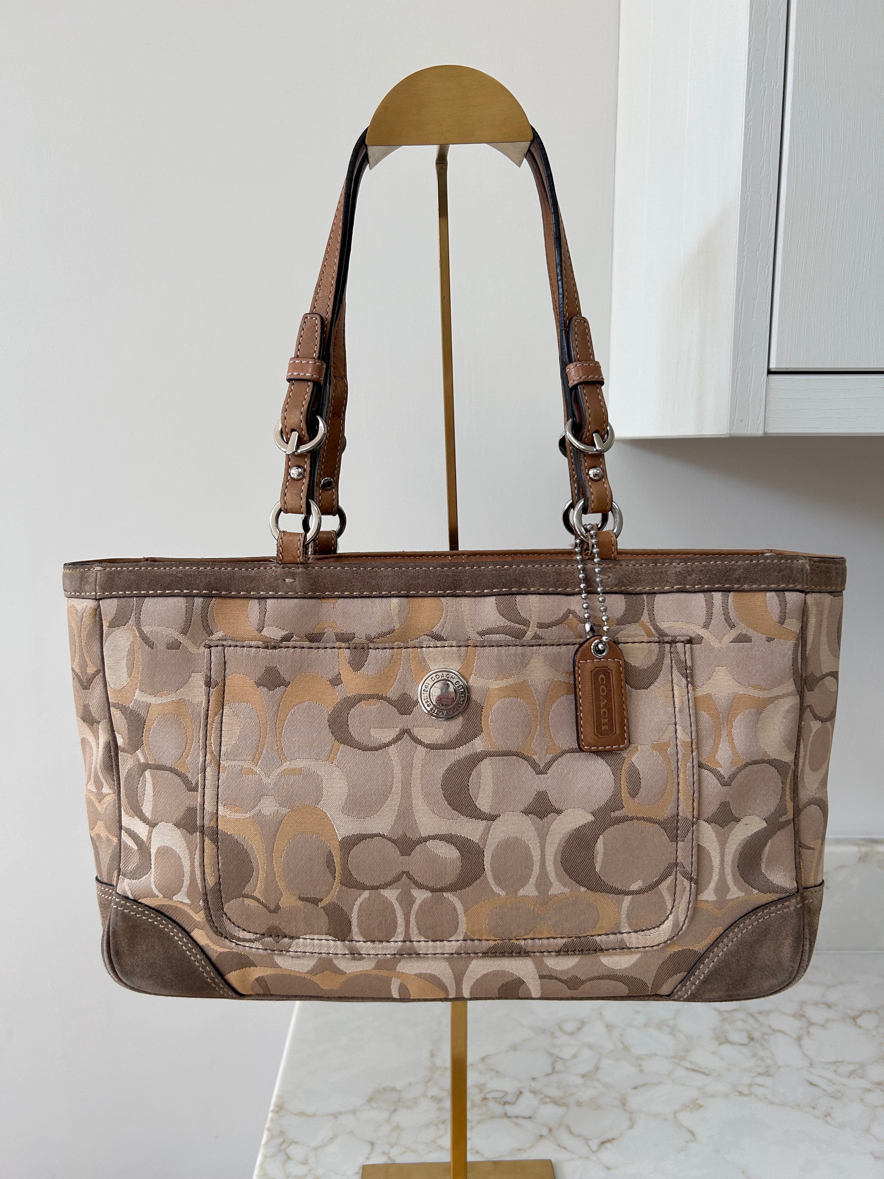 Vintage Coach optic monogram shoulder bag