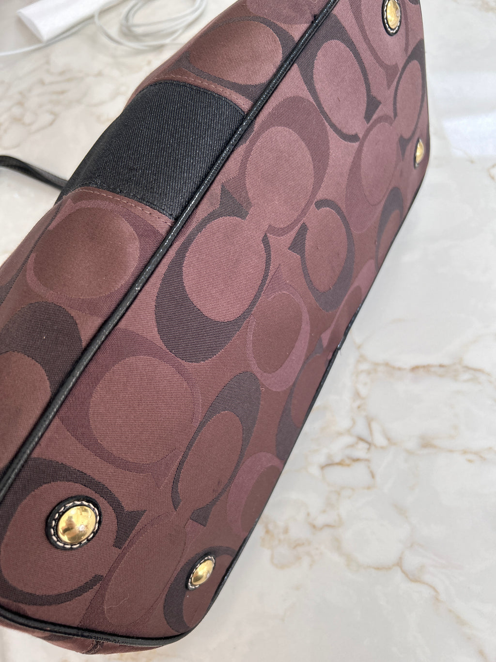 Vintage Coach dark brown kisslock shoulder bag