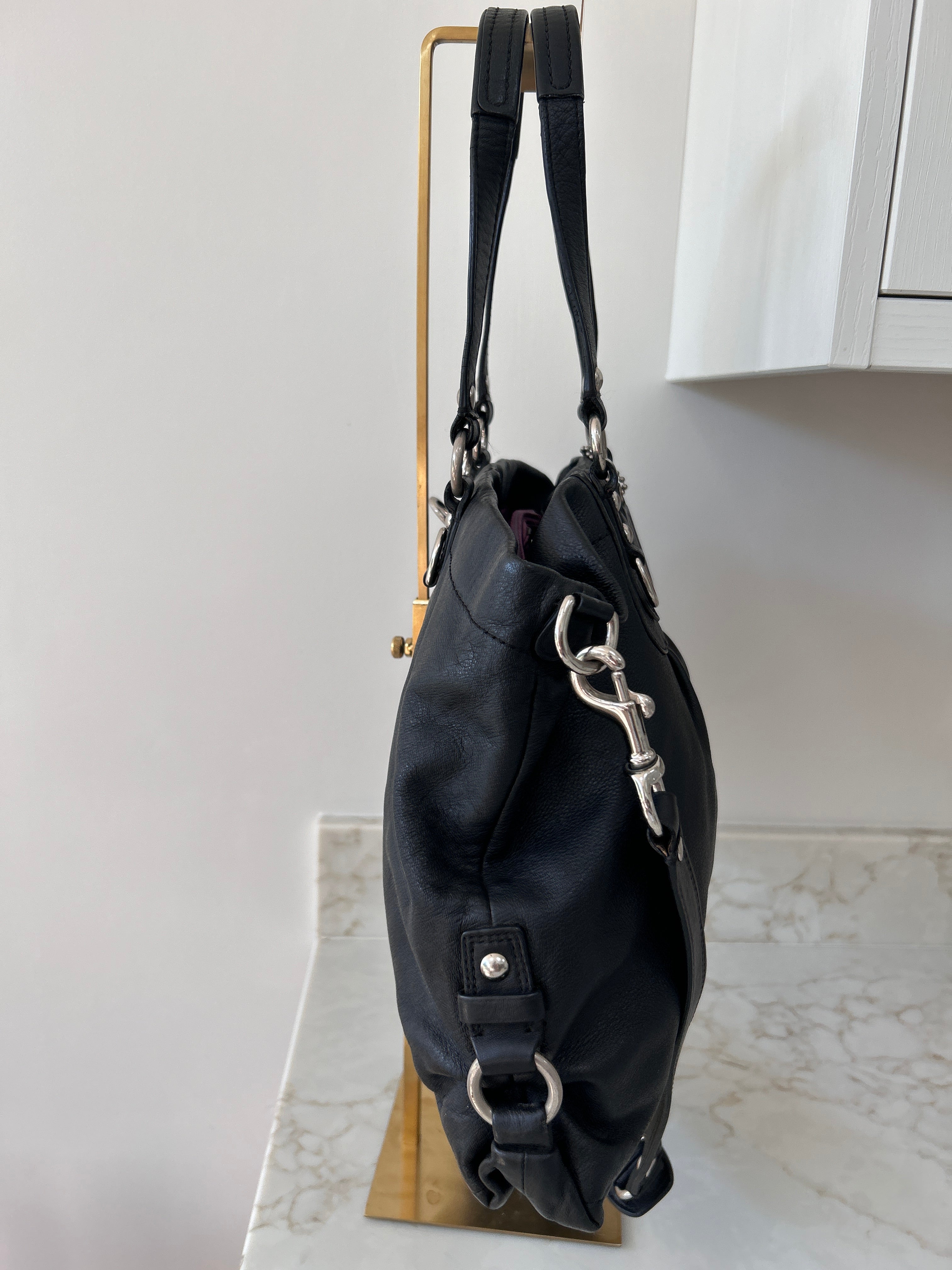 Vintage Coach black leather shoulder bag