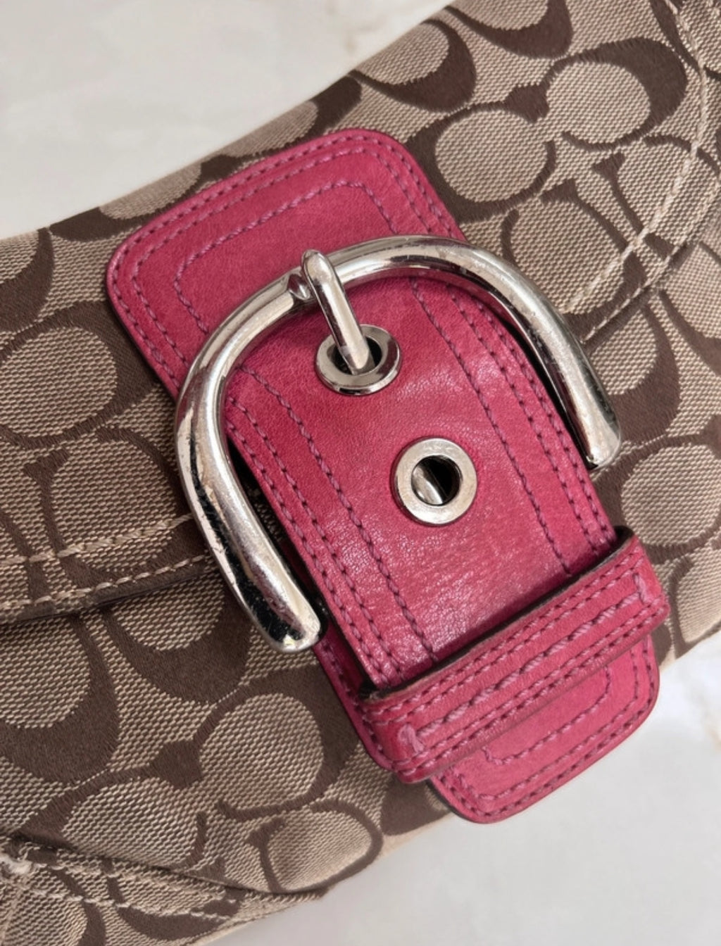 Vintage Coach F11860 Soho shoulder bag