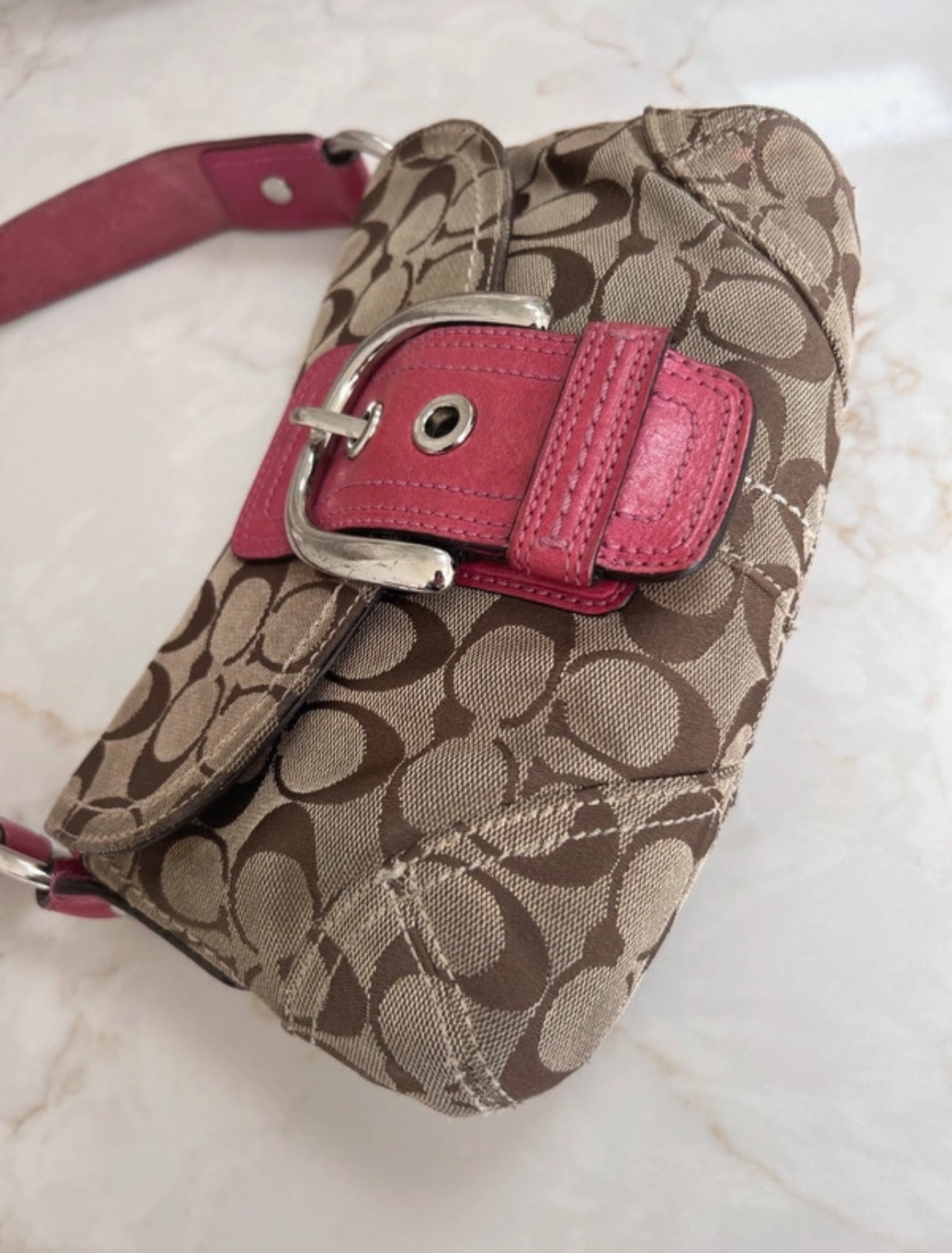 Vintage Coach F11860 Soho shoulder bag