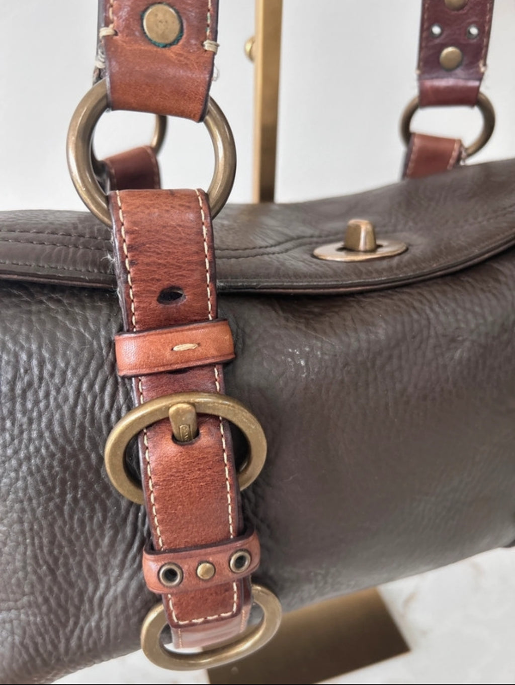 Vintage Coach 10139 leather shoulder bag