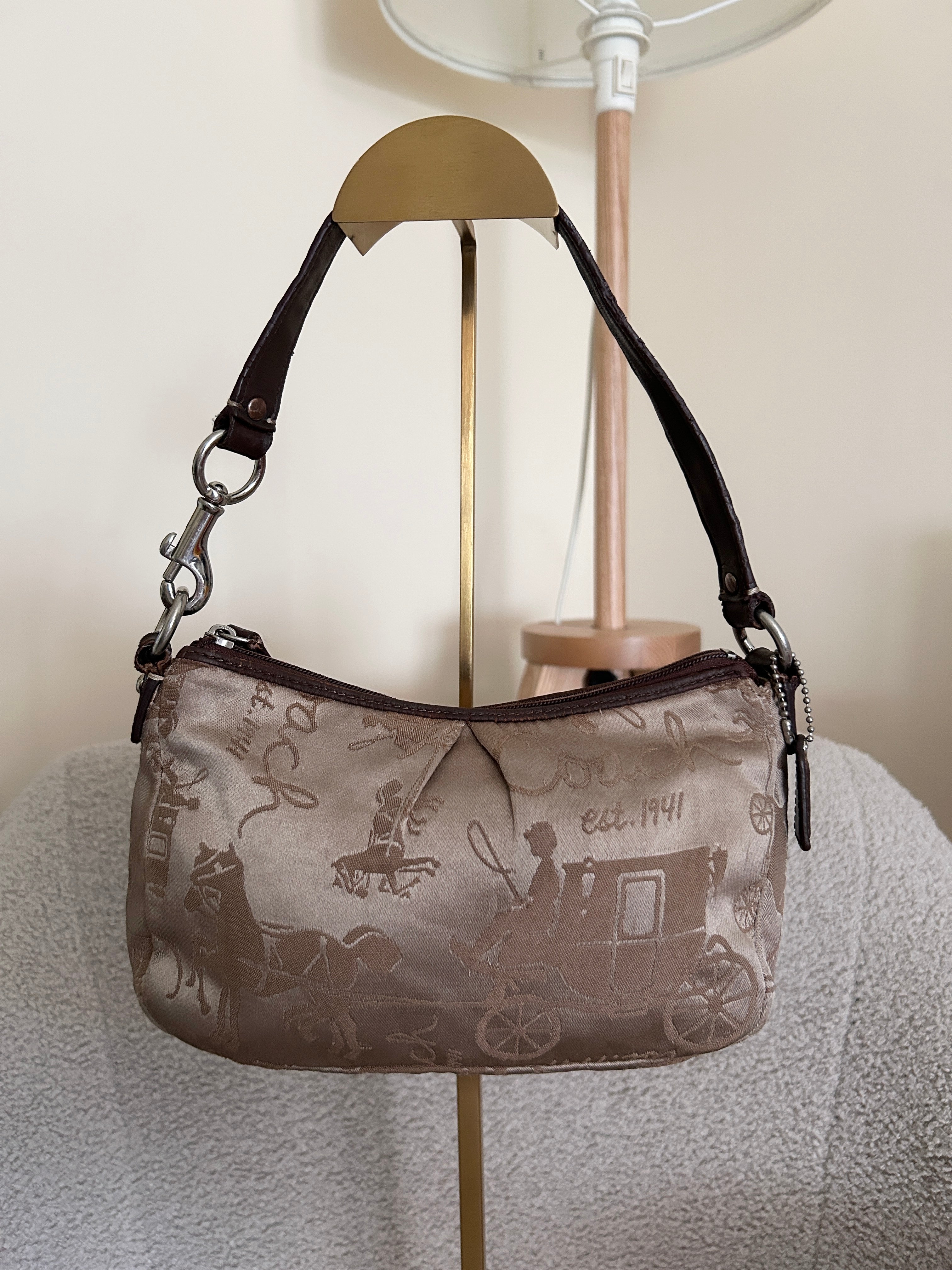 Vintage Coach horse and carriage shoulder bag