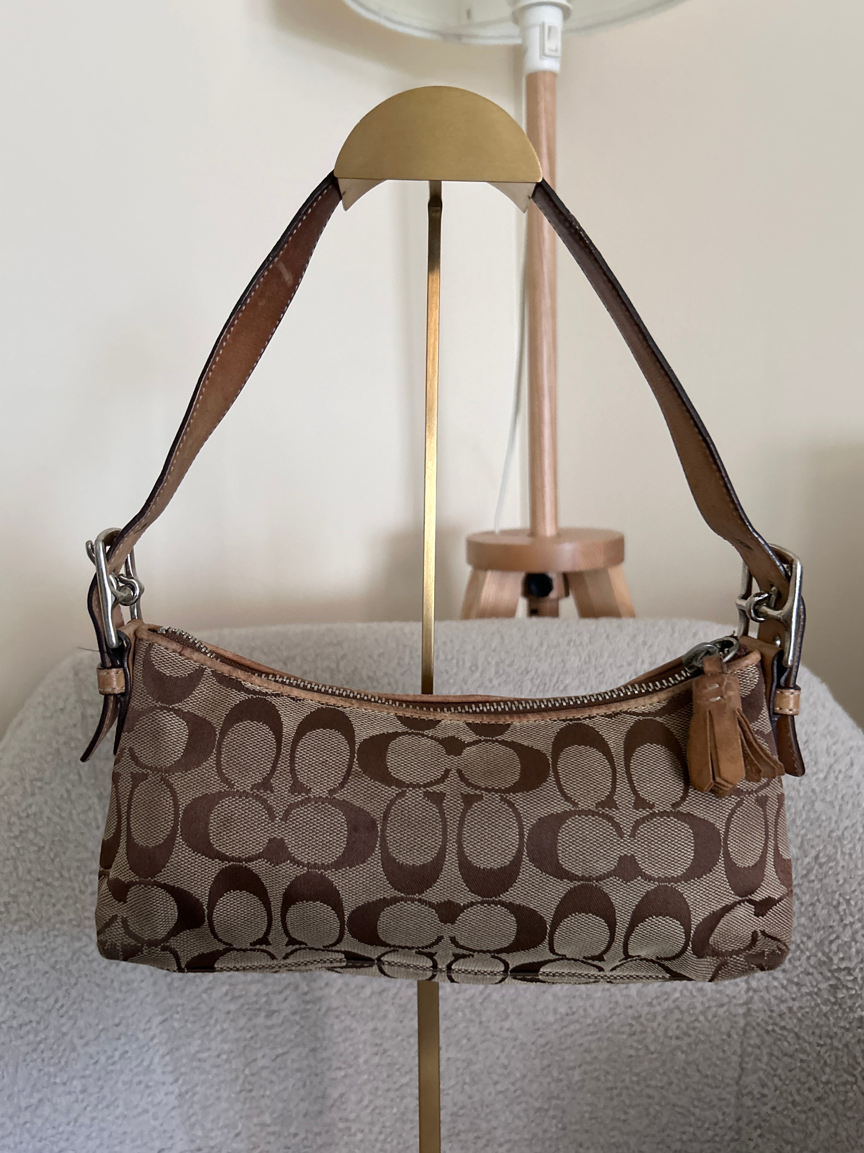 Vintage Coach baguette shoulder bag