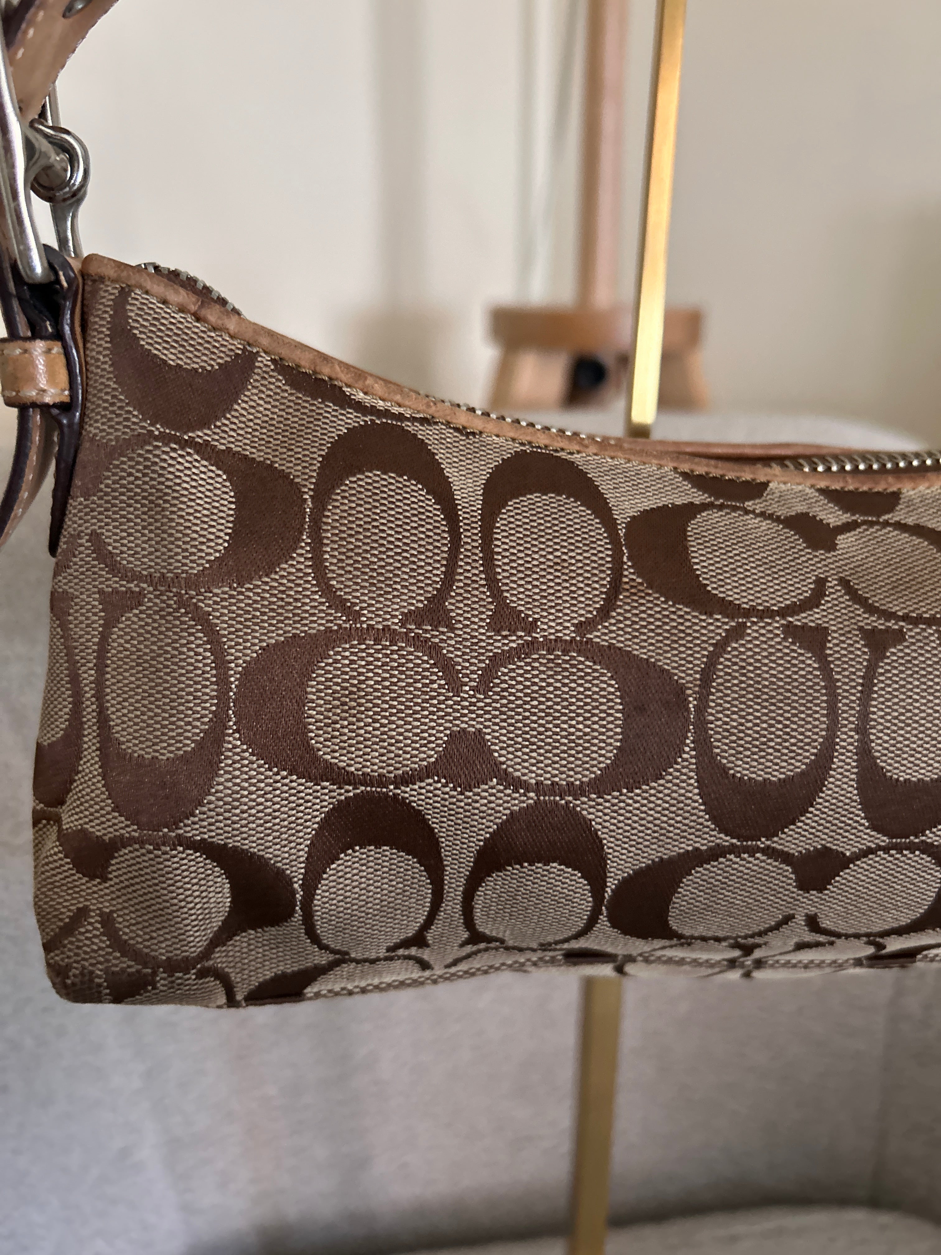 Vintage Coach baguette shoulder bag