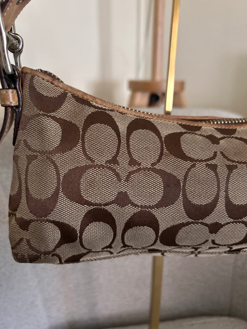 Vintage Coach baguette shoulder bag