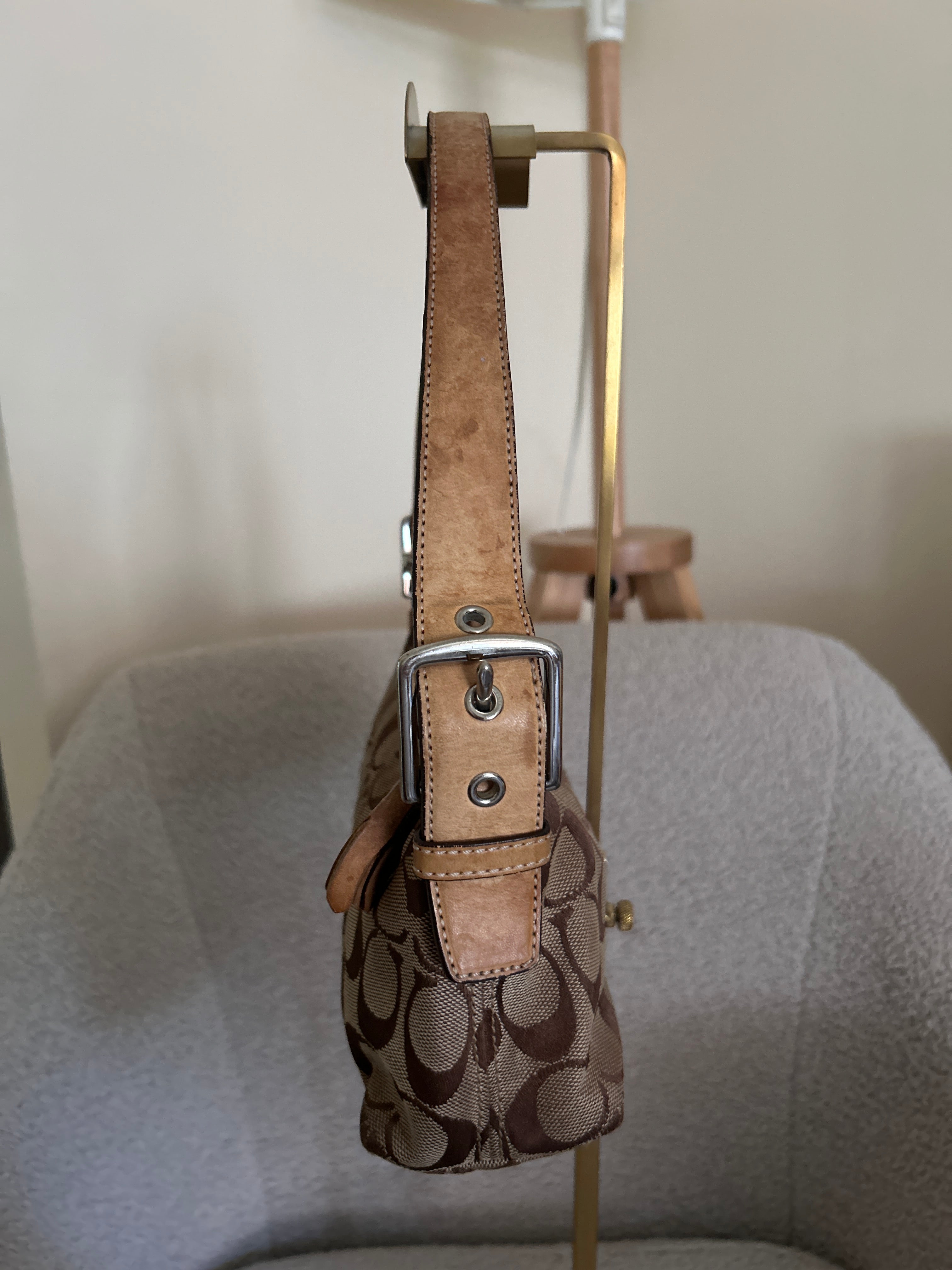 Vintage Coach baguette shoulder bag