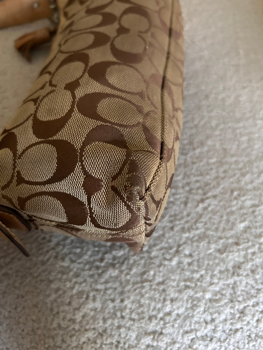 Vintage Coach baguette shoulder bag