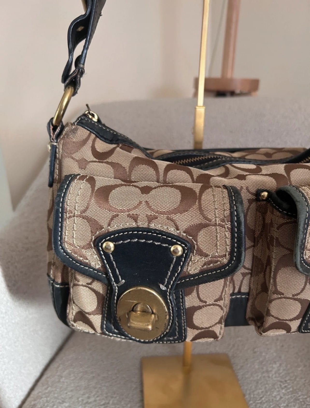 Vintage Coach F12869 Legacy shoulder bag