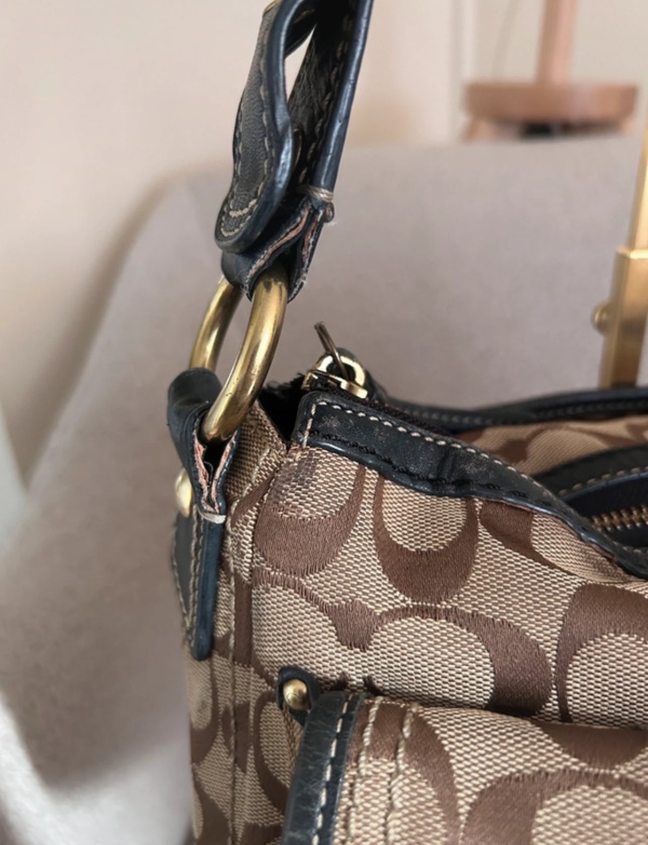 Vintage Coach F12869 Legacy shoulder bag