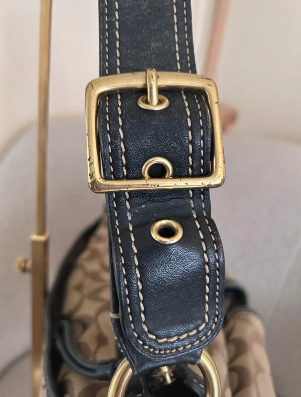 Vintage Coach F12869 Legacy shoulder bag