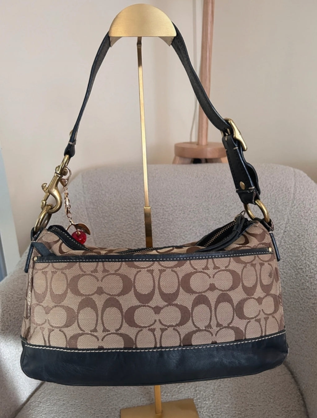 Vintage Coach F12869 Legacy shoulder bag