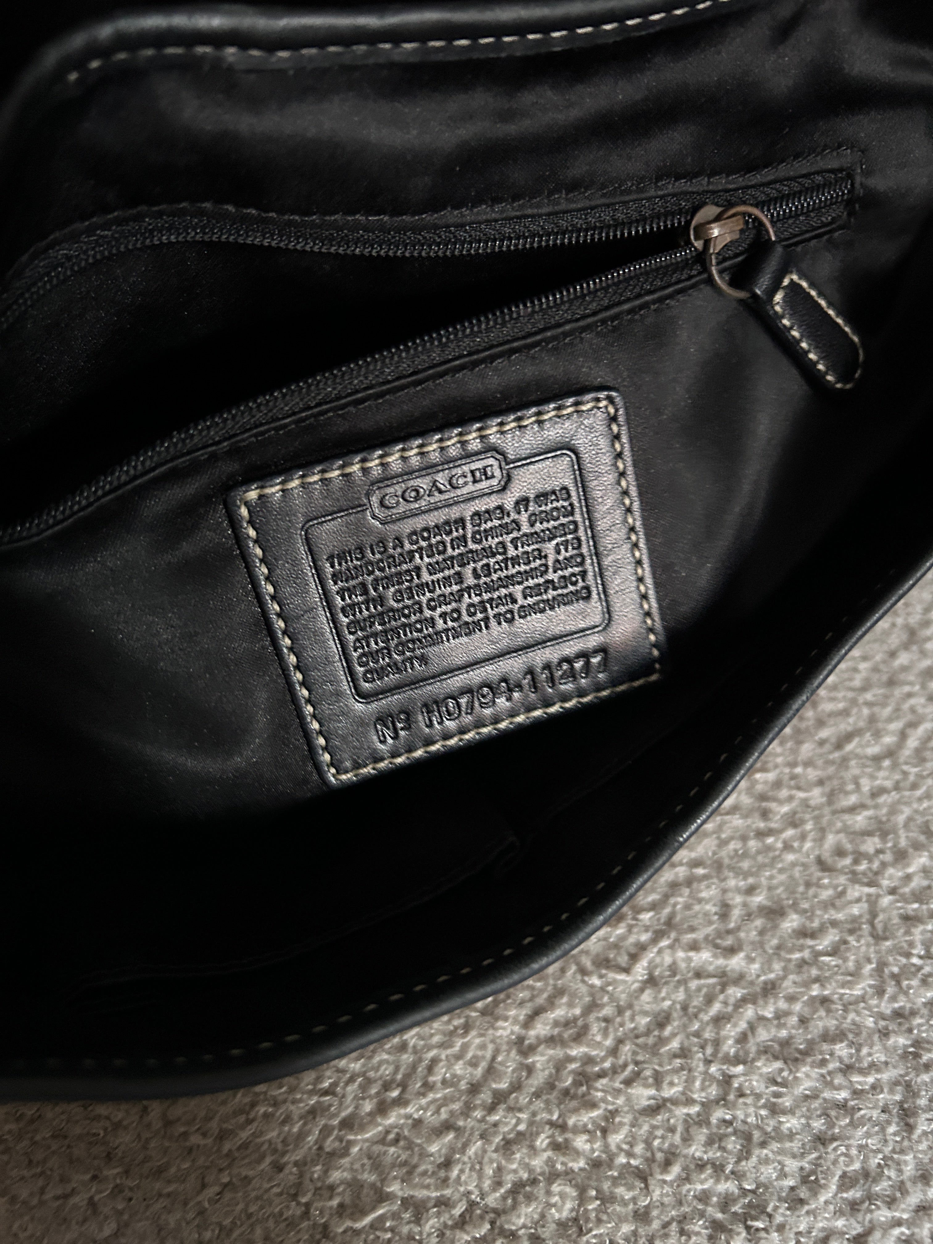 Vintage Coach Ergo clip shoulder bag