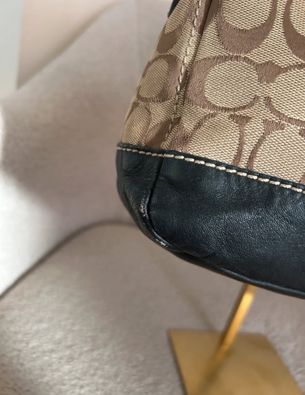 Vintage Coach F12869 Legacy shoulder bag