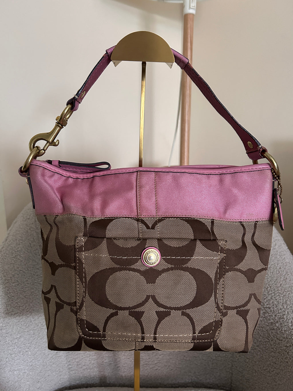 Vintage Coach signature monogram and pink shoulder bag