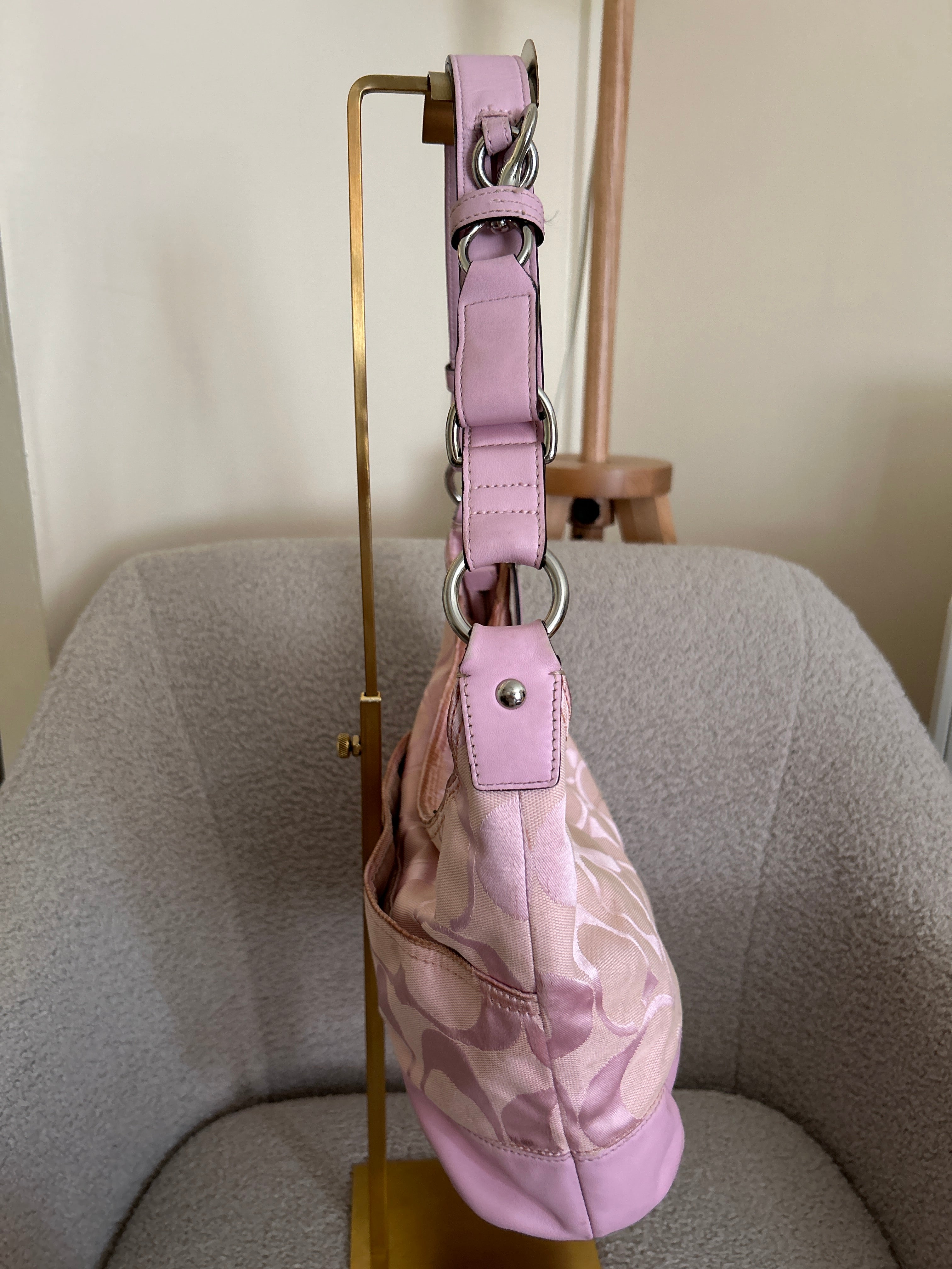 Vintage Coach pink shoulder bag