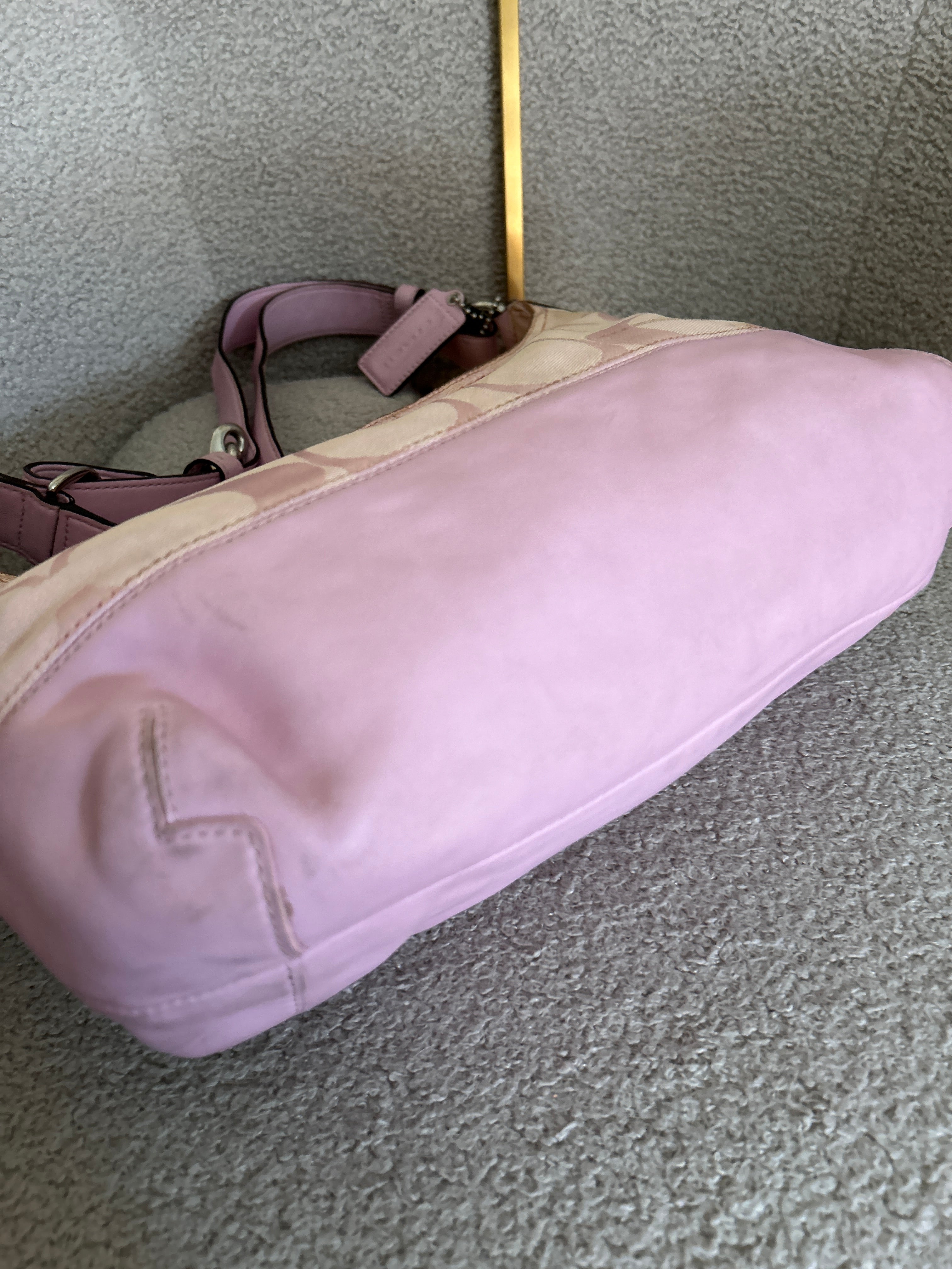 Vintage Coach pink shoulder bag