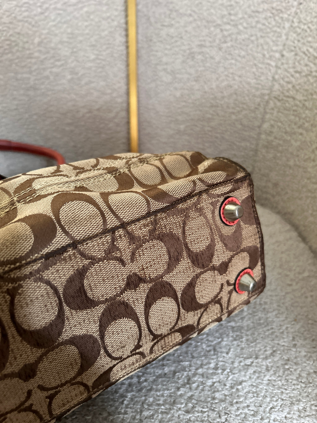 Vintage Coach Hampton coral leather shoulder bag
