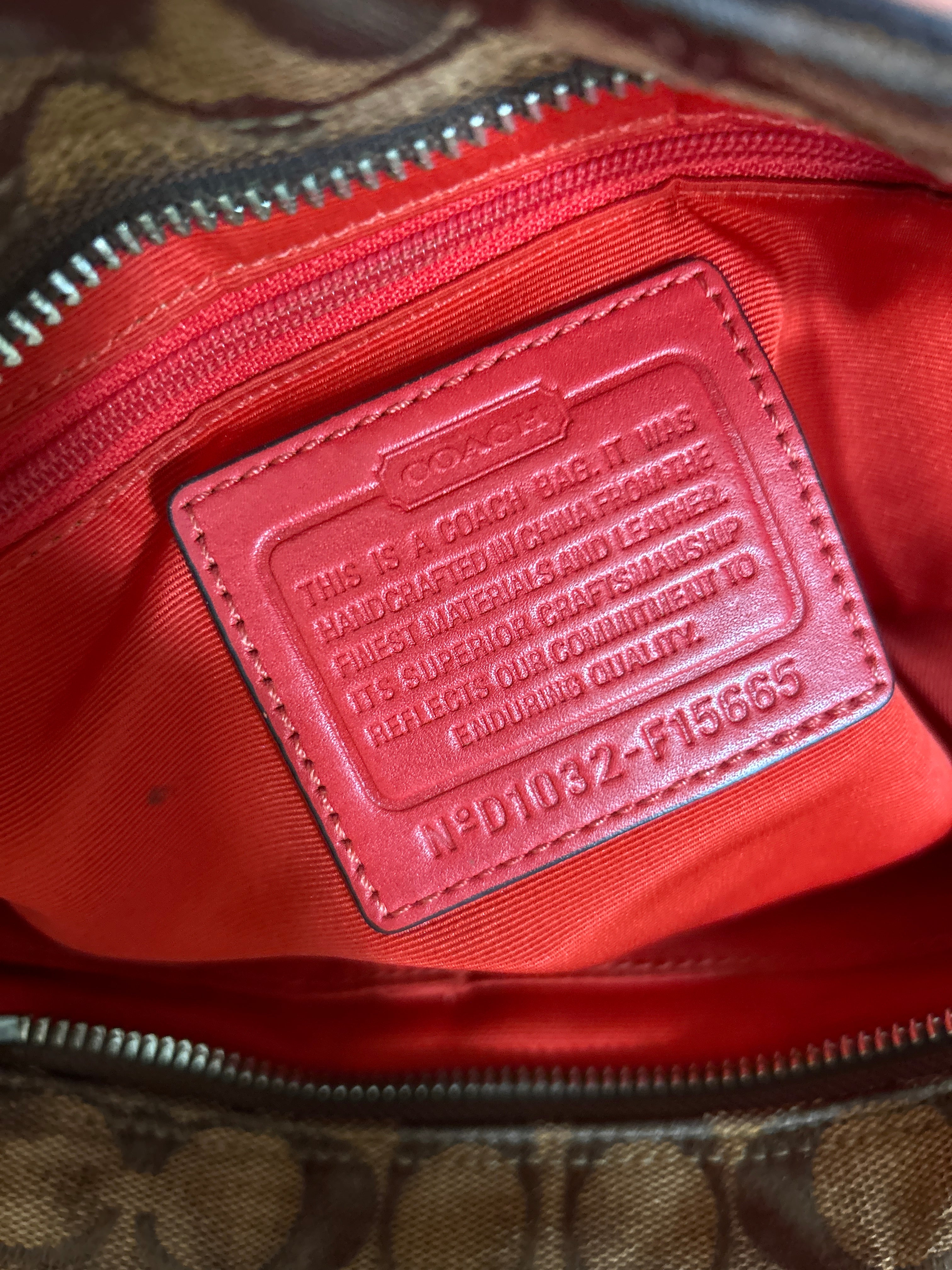 Vintage Coach Hampton coral leather shoulder bag