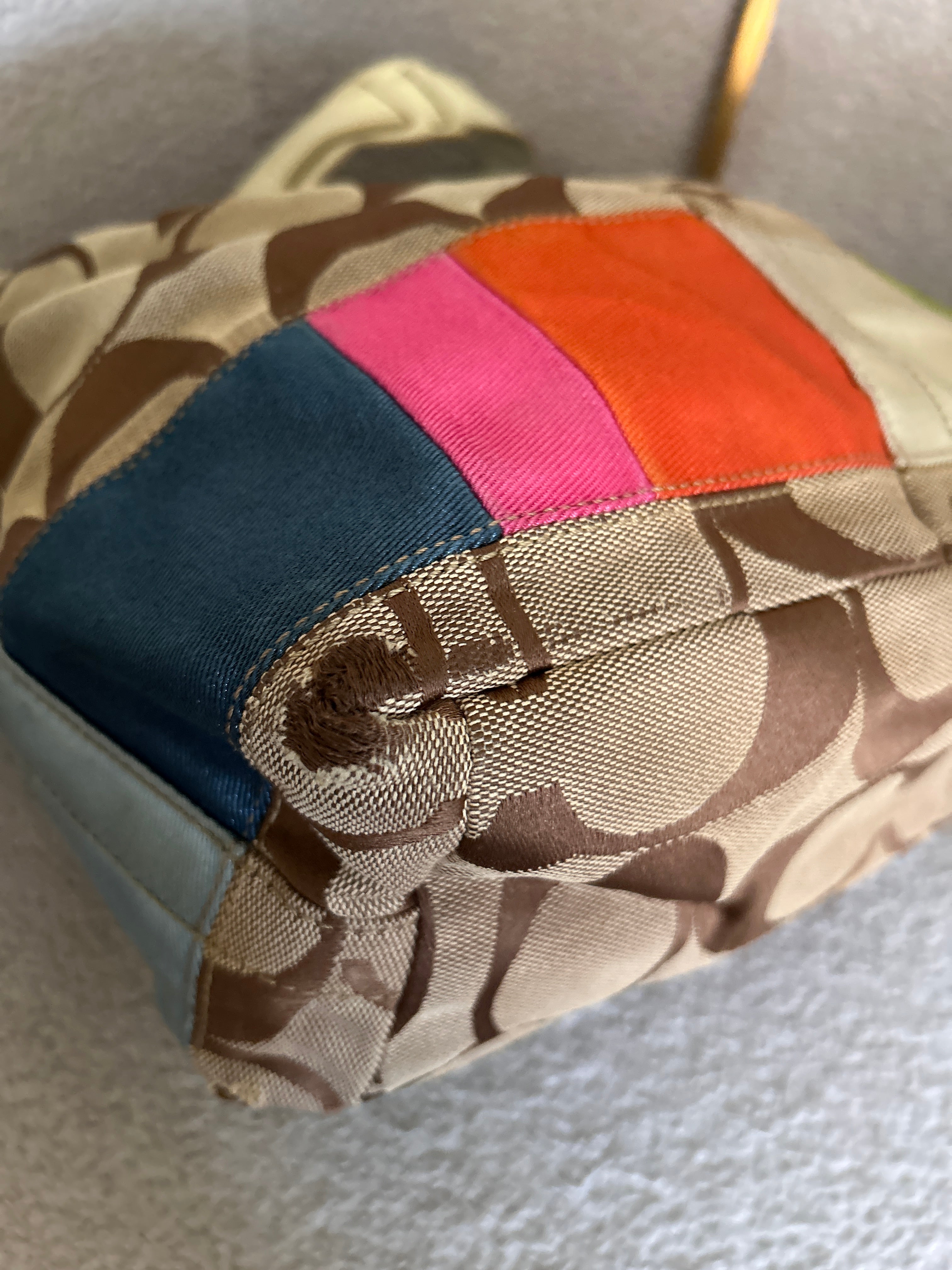 Vintage Coach Legacy multicolour stripe shoulder bag