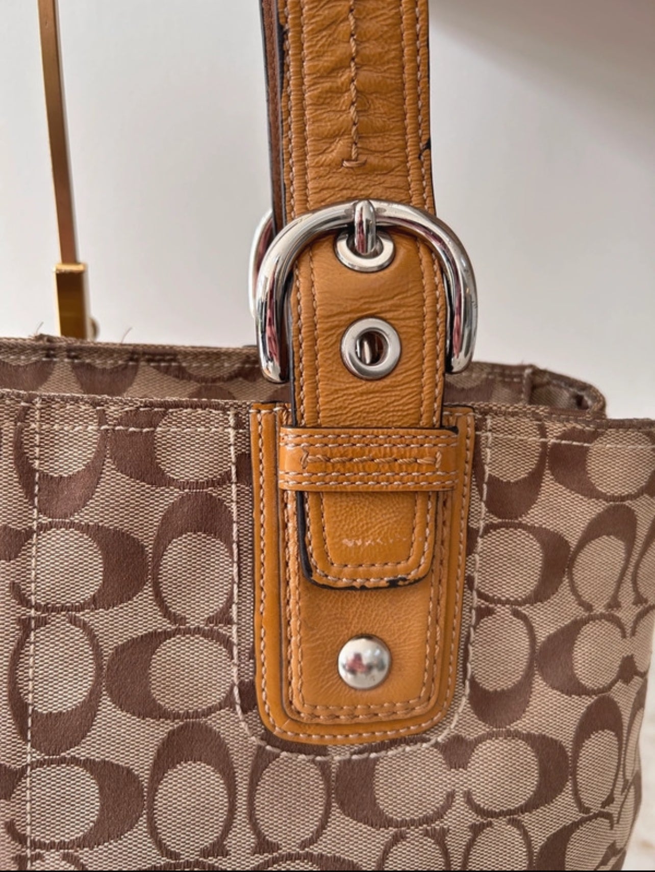 Vintage Coach shoulder bag