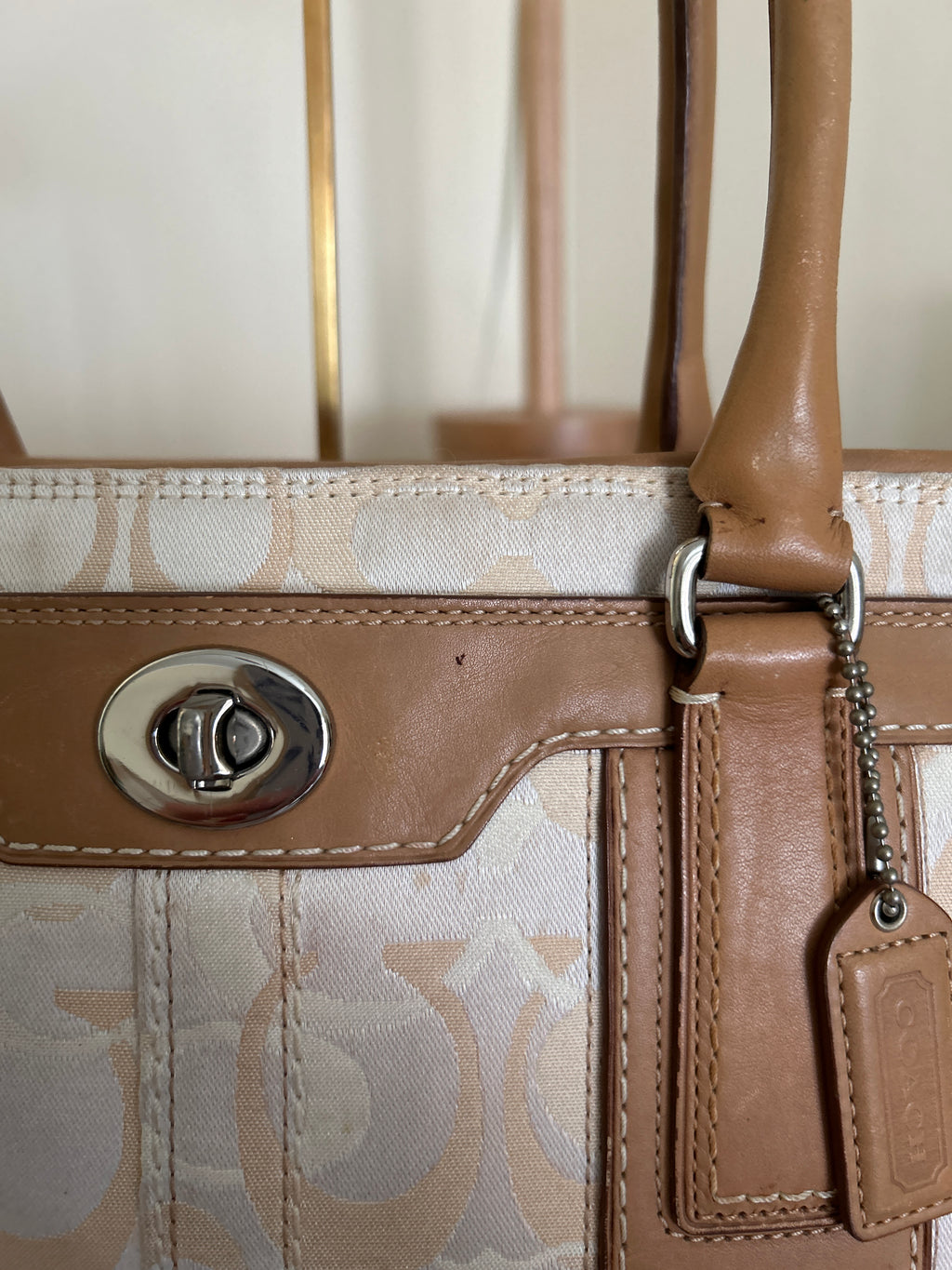Vintage Coach optic monogram Hampton shoulder bag