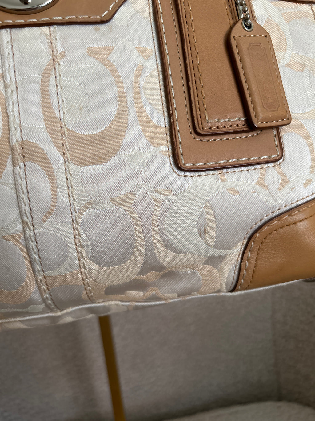 Vintage Coach optic monogram Hampton shoulder bag