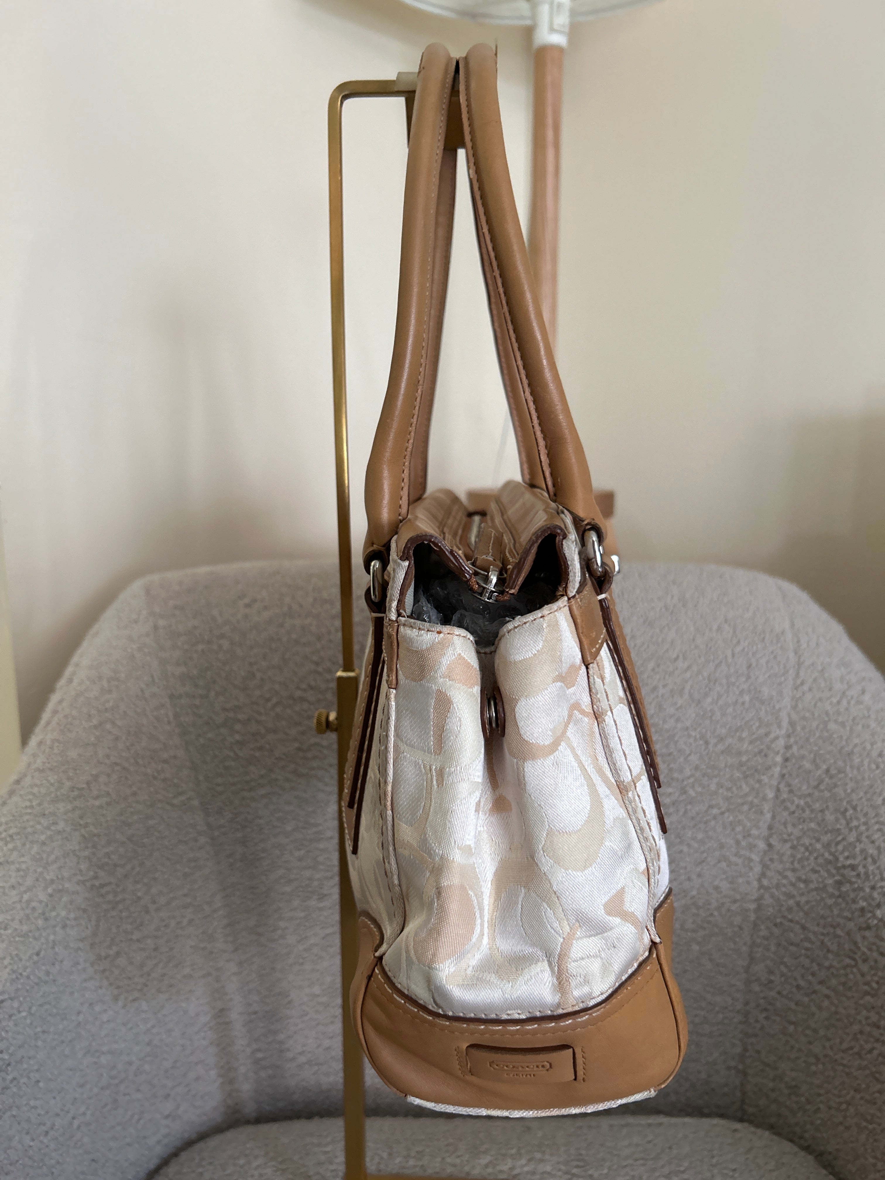 Vintage Coach optic monogram Hampton shoulder bag